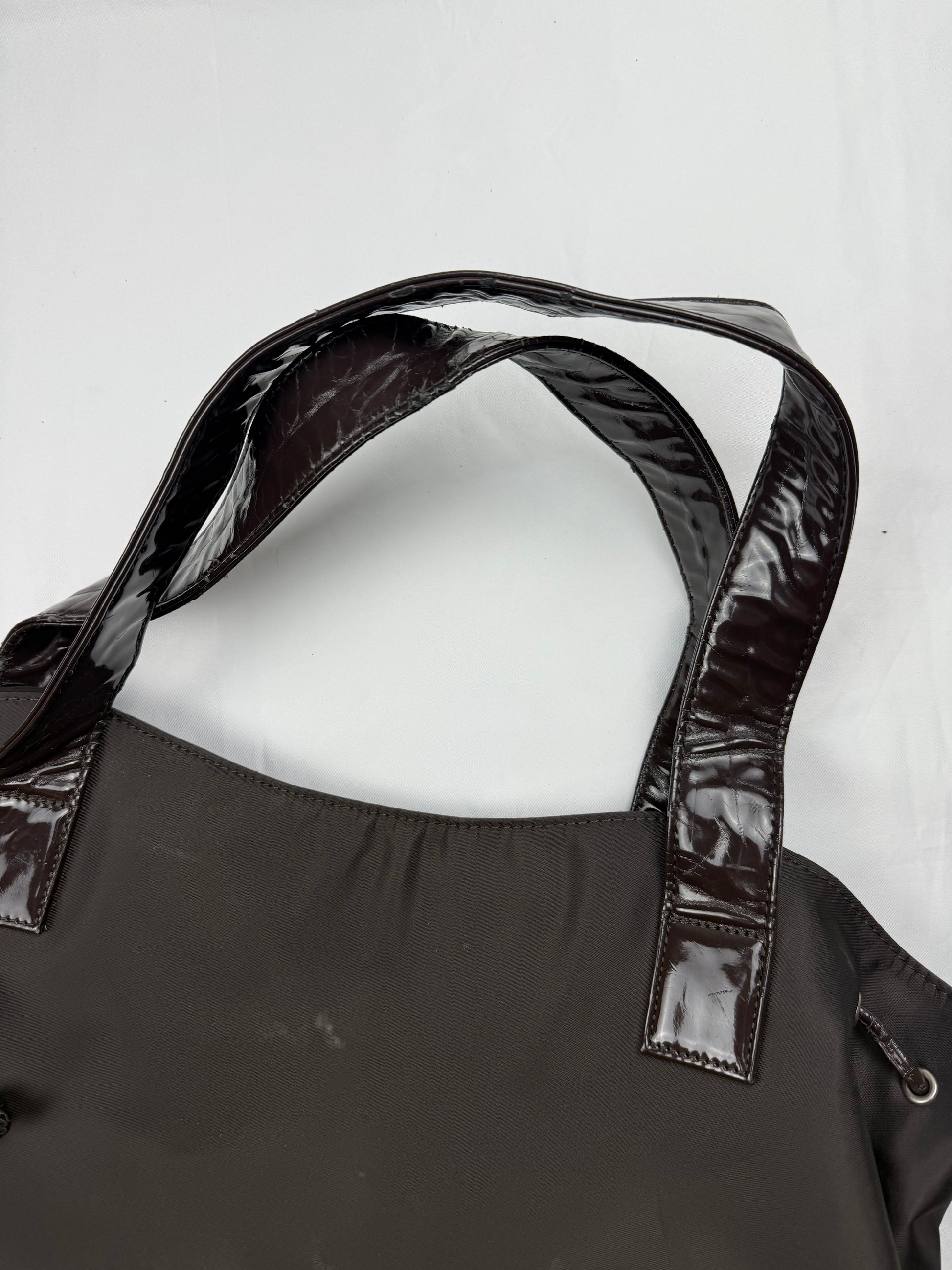 Brown logo uni shoulder bag (45x21 cm)