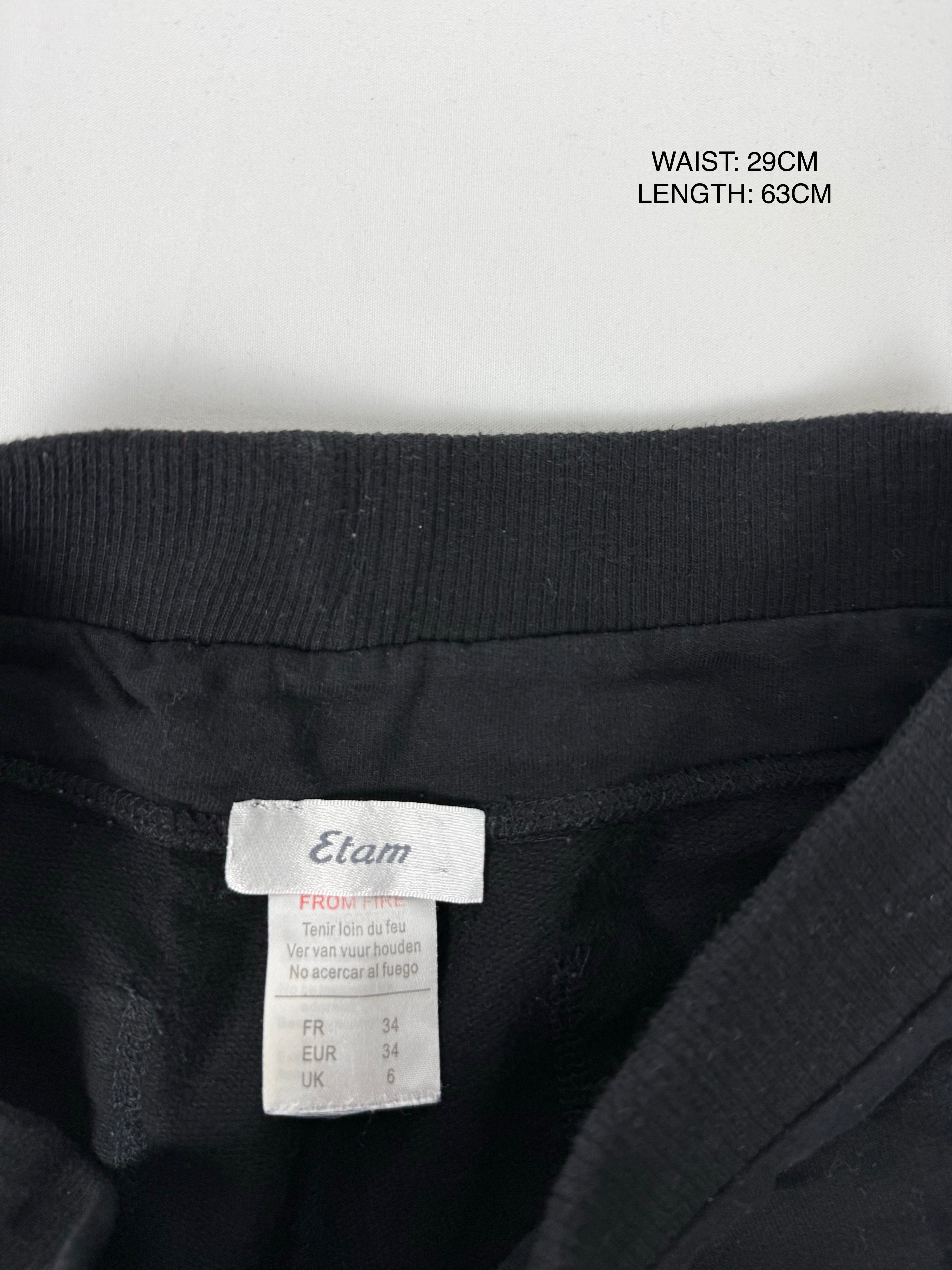Black low rise activewear capri pants (XS/S)