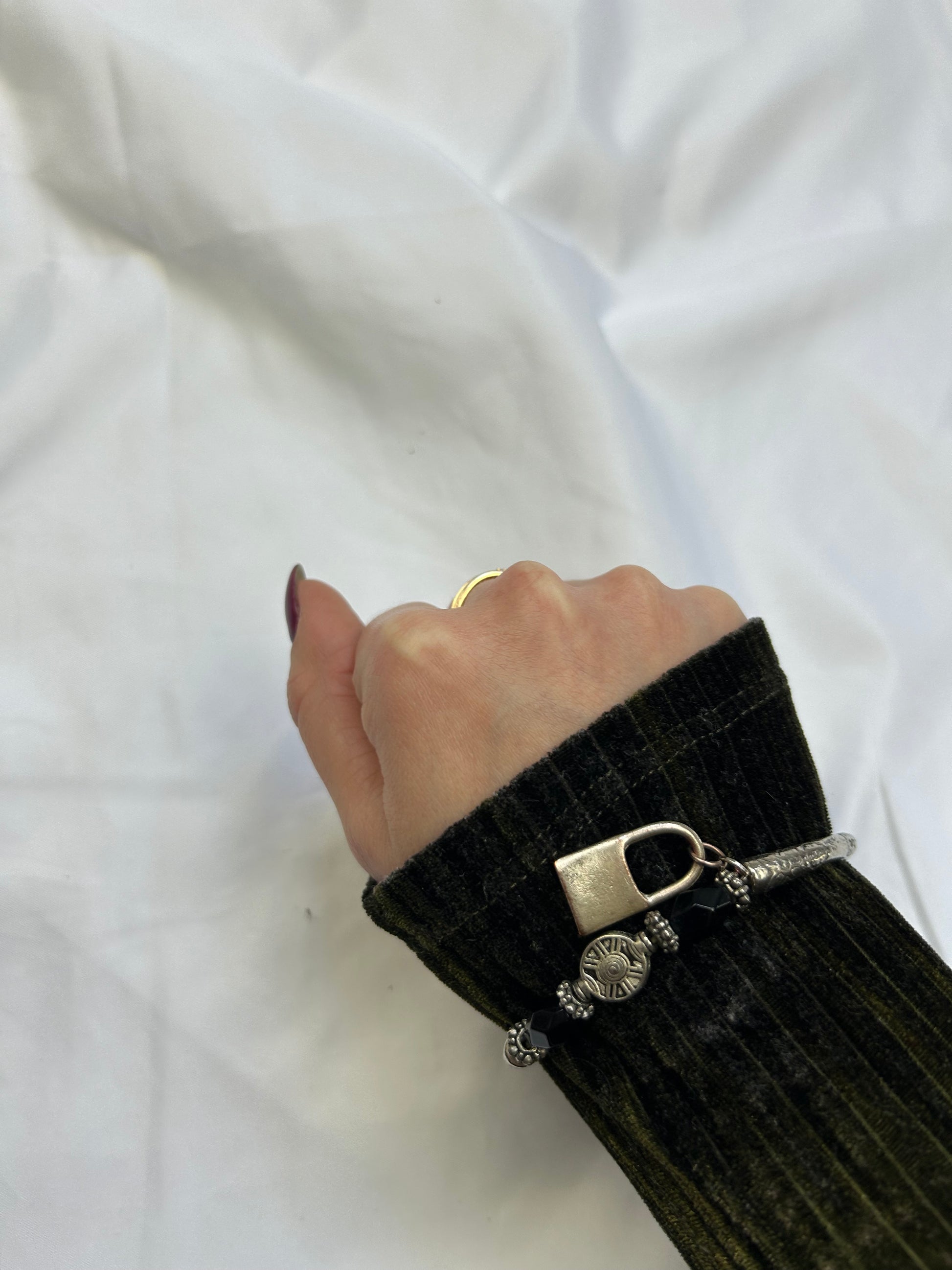 Stainless steel silver padlock bracelet