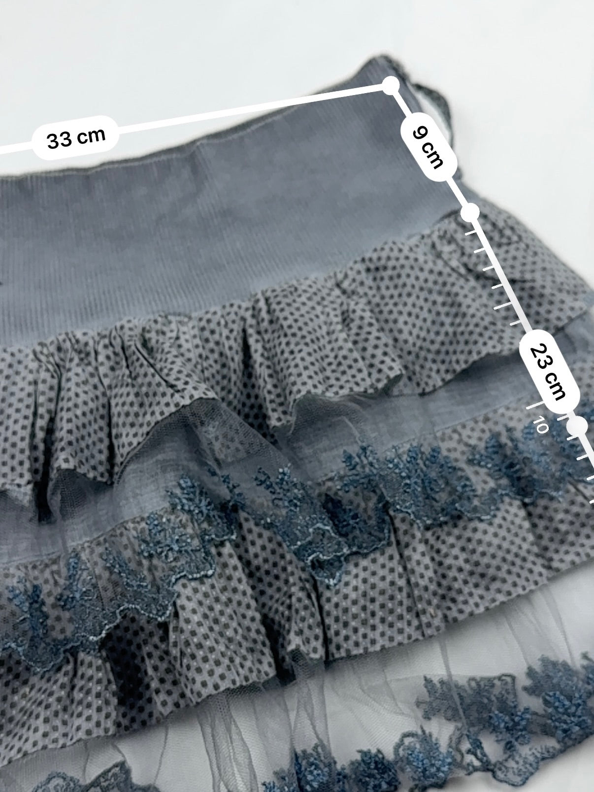 Grey mesh & cotton pleated low rise mini skirt (M)