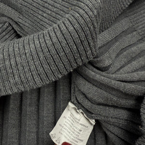 2 in 1 tight fit panther shirt & grey cardigan (S)