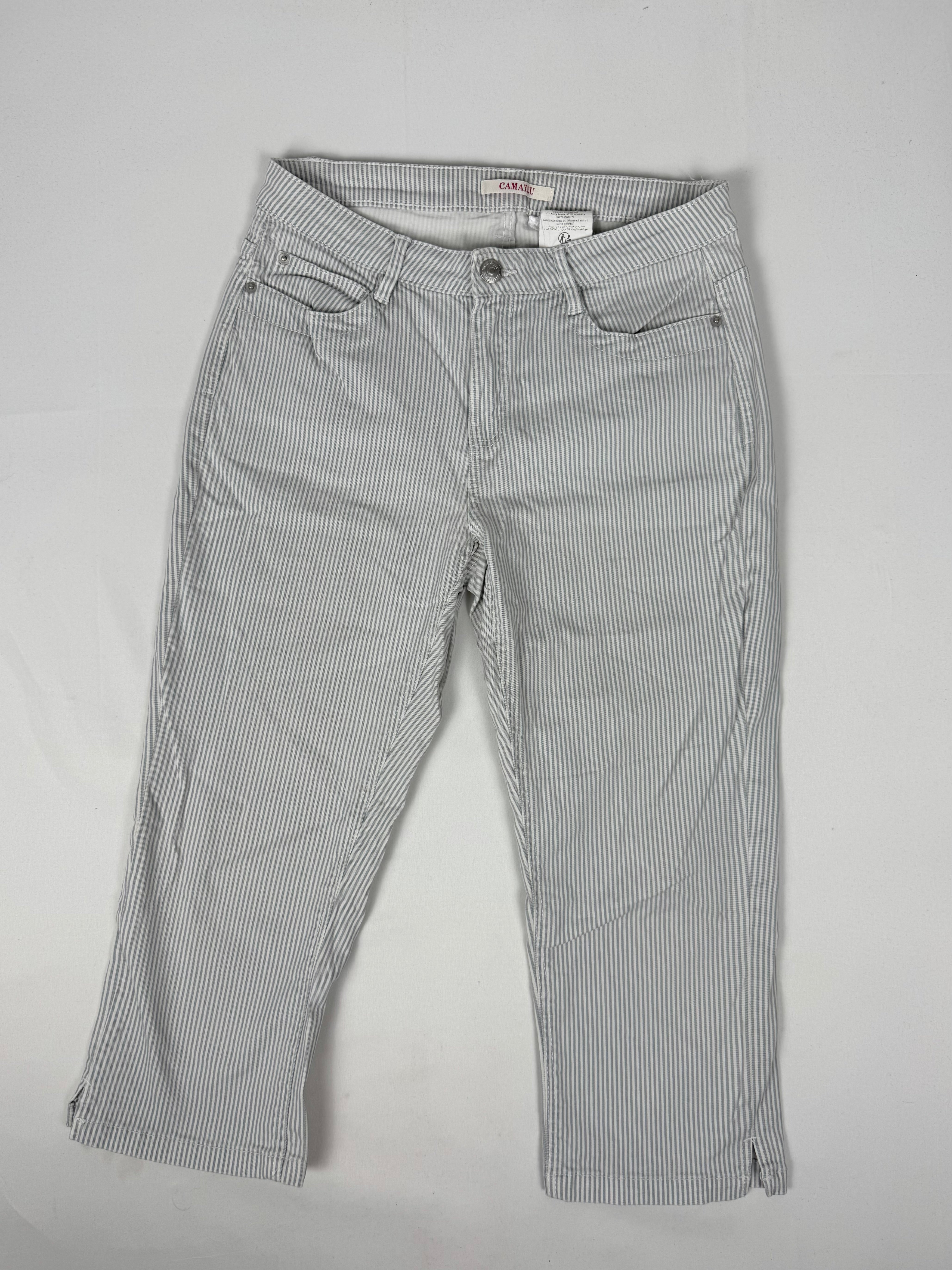 Baby blue striped denim low waist capri pants (S)