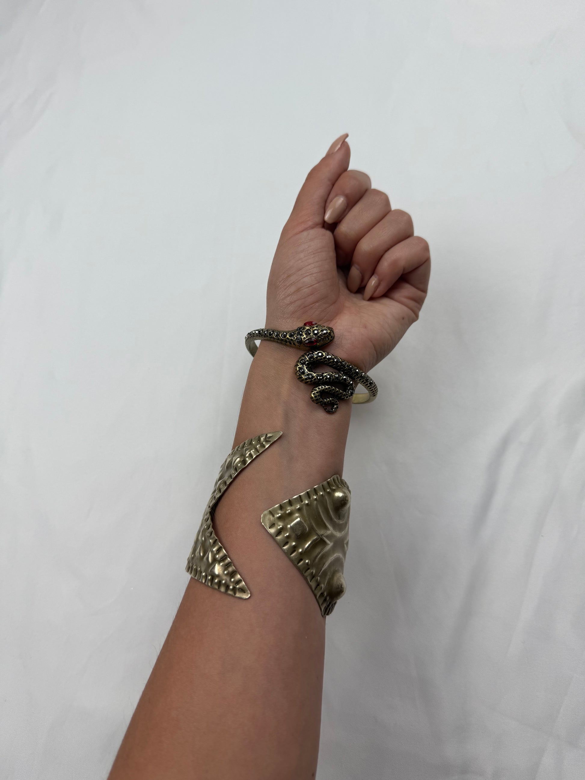 Gold bangle snake inox bracelet