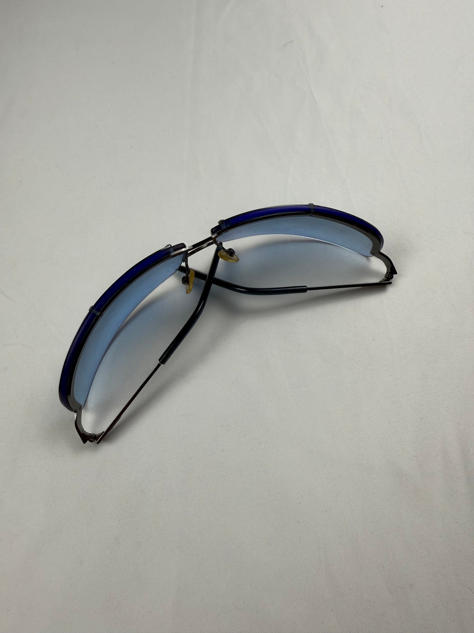 2000s blue shield sunglasses