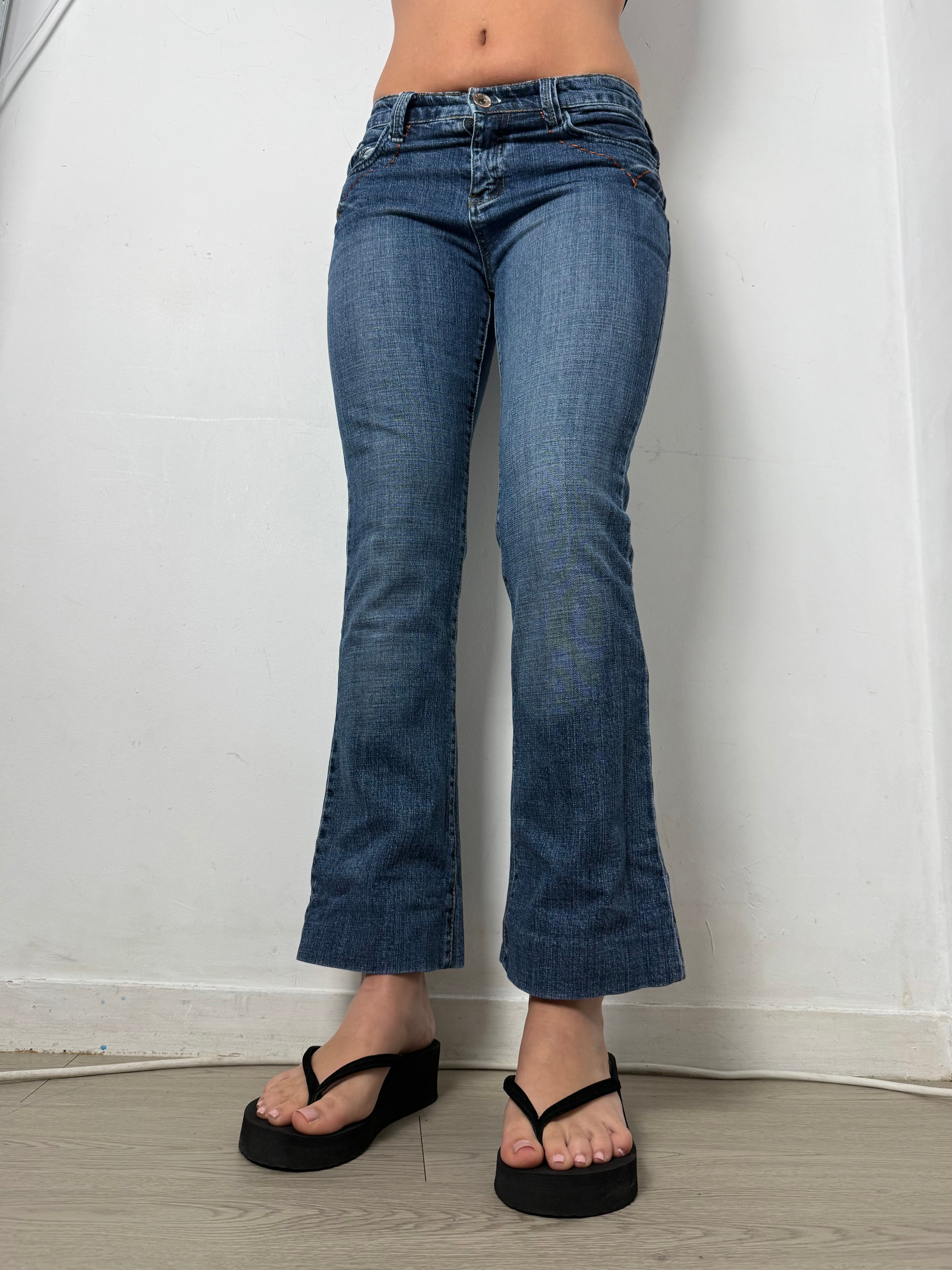 Blue denim low rise bootcut pants (XS)