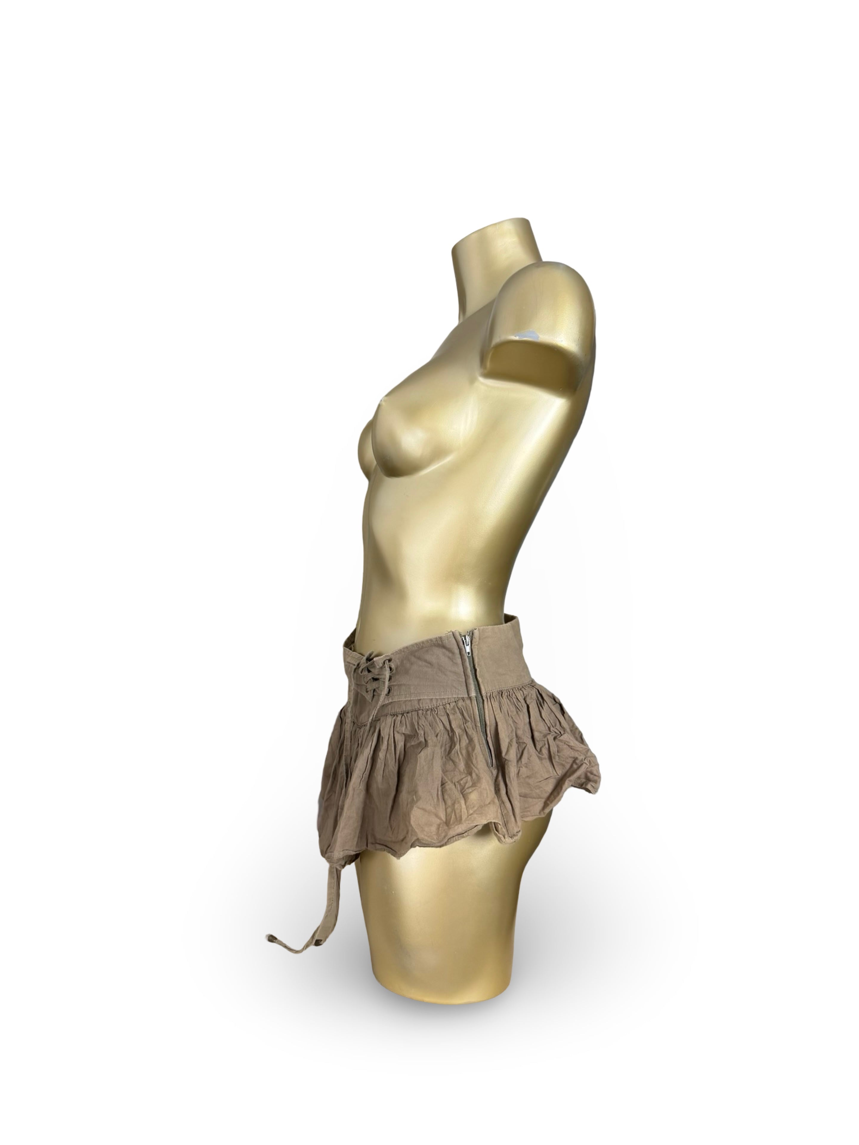 Khaki utility low rise mini skirt (S)