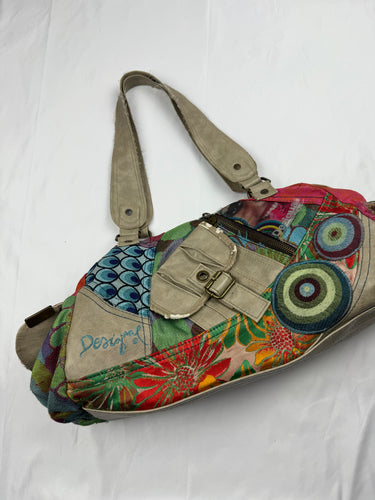 Graphic shoulder besace bag (20 x41 cm)