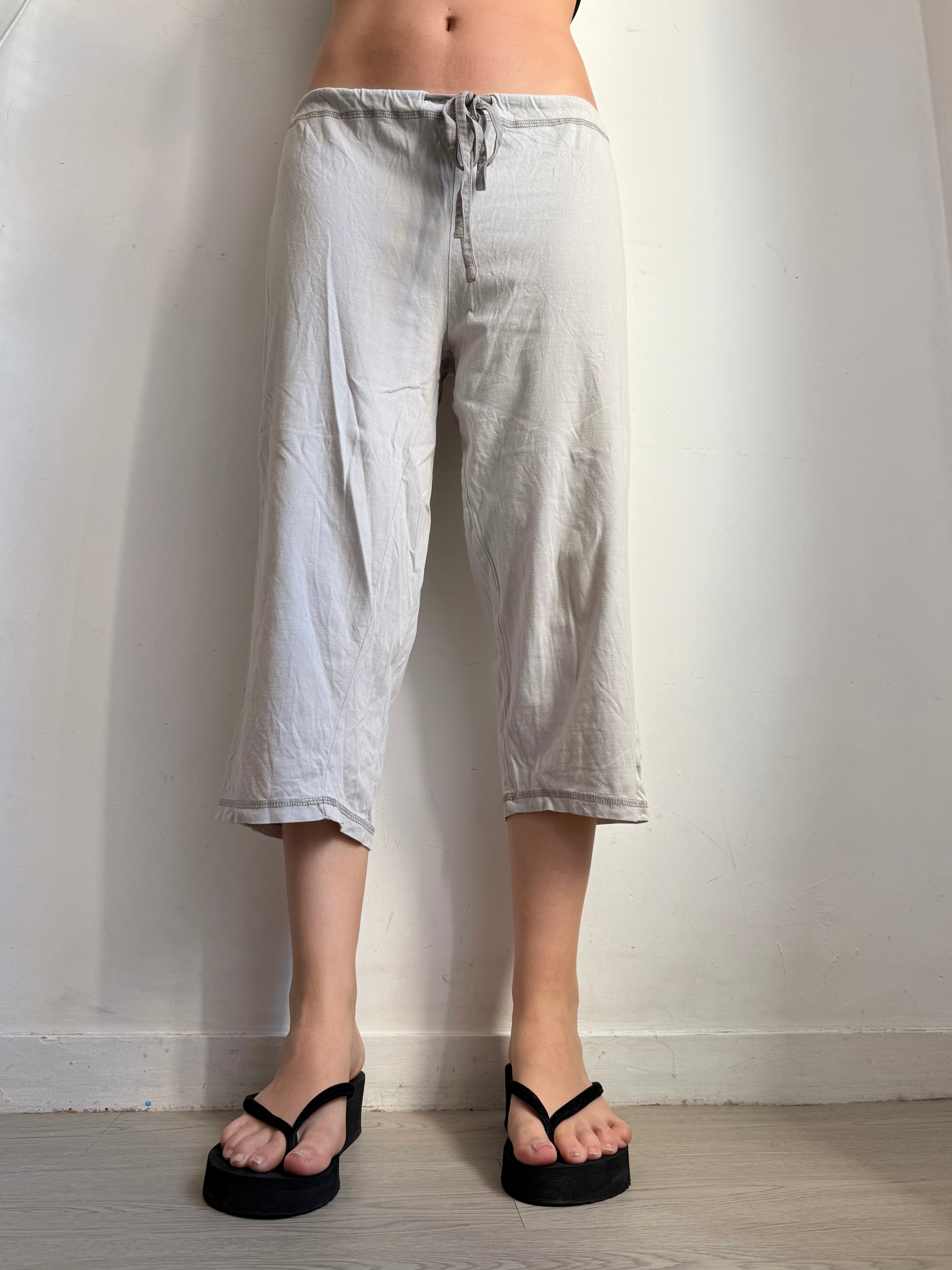 Grey cotton capri pants (XL)