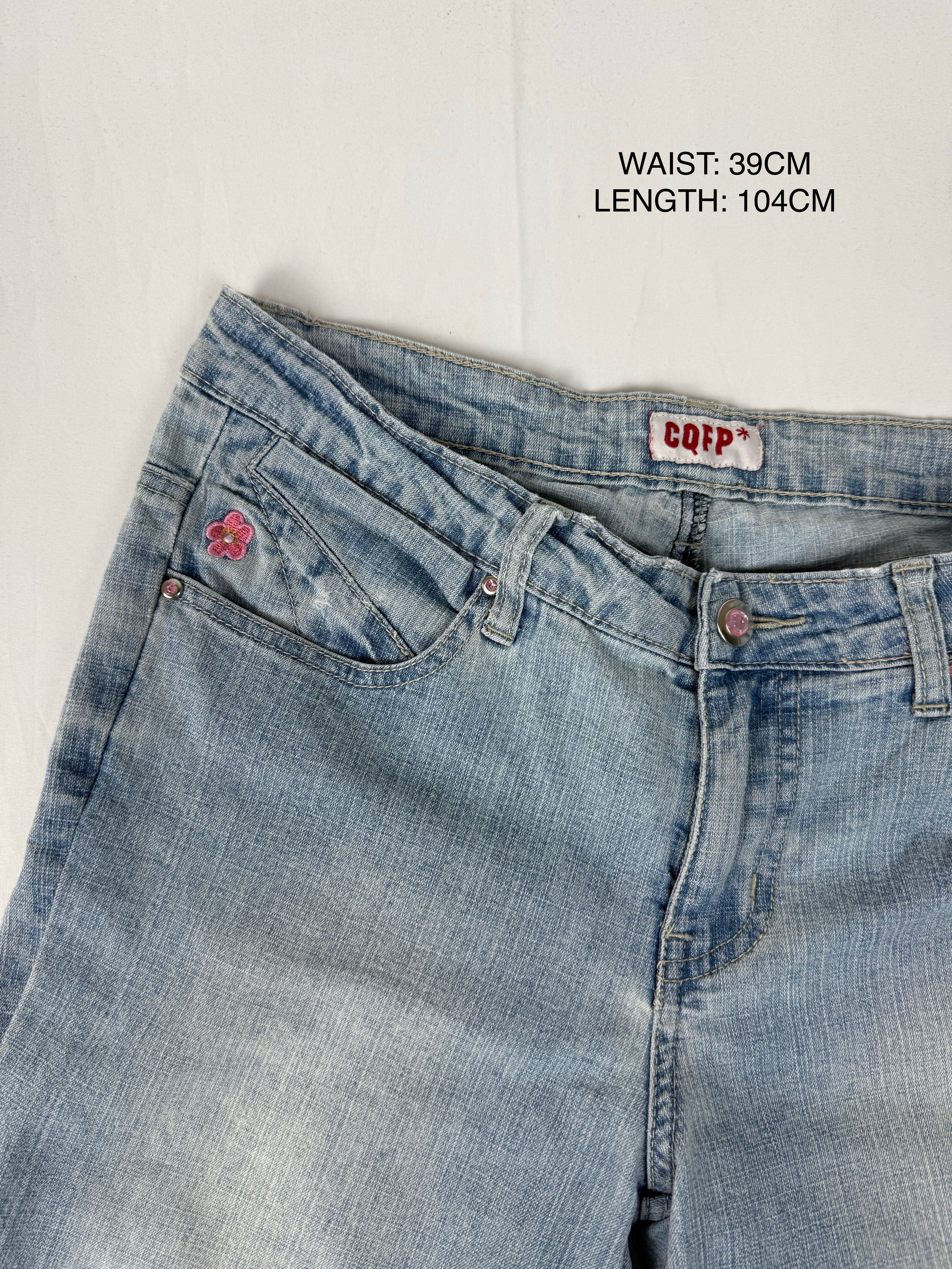 Blue denim low rise flare pants (M)