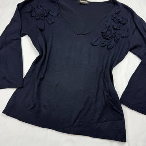 Navy flower appliquée super soft jumper (S/M)