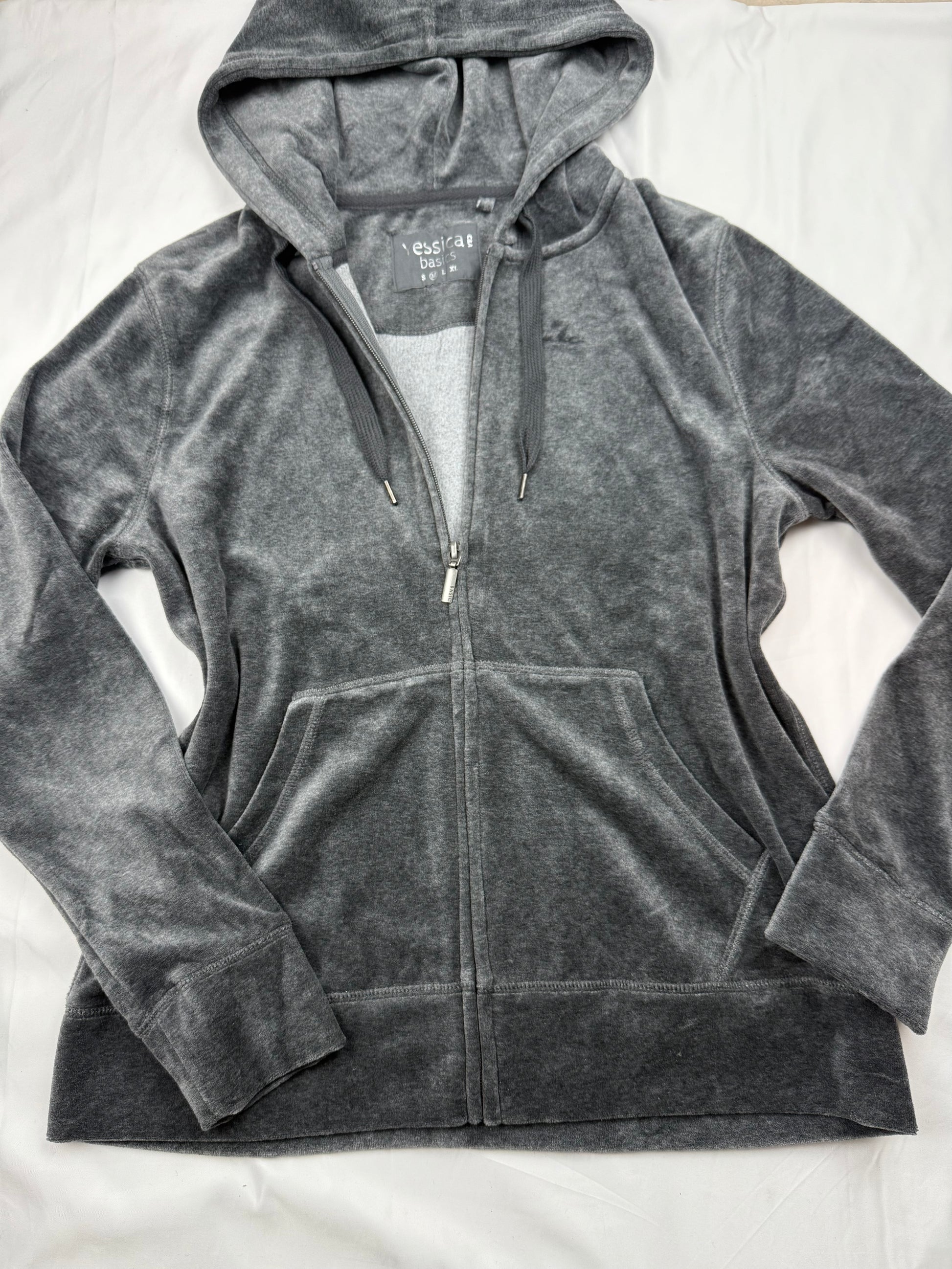 Grey velvet zip up hoodie (M)