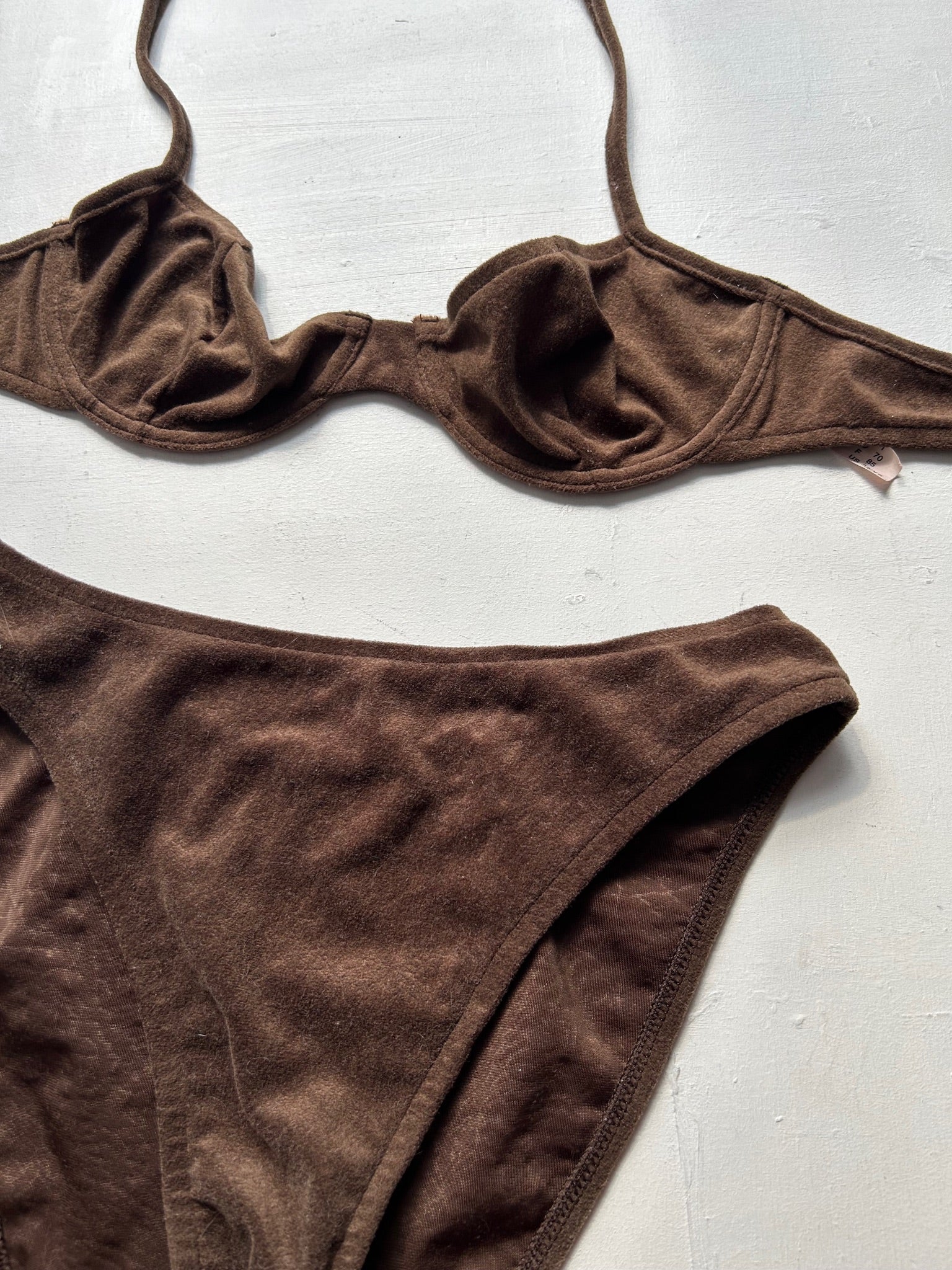 Brown velvet y2k vintage mid rise bikini set (XS)