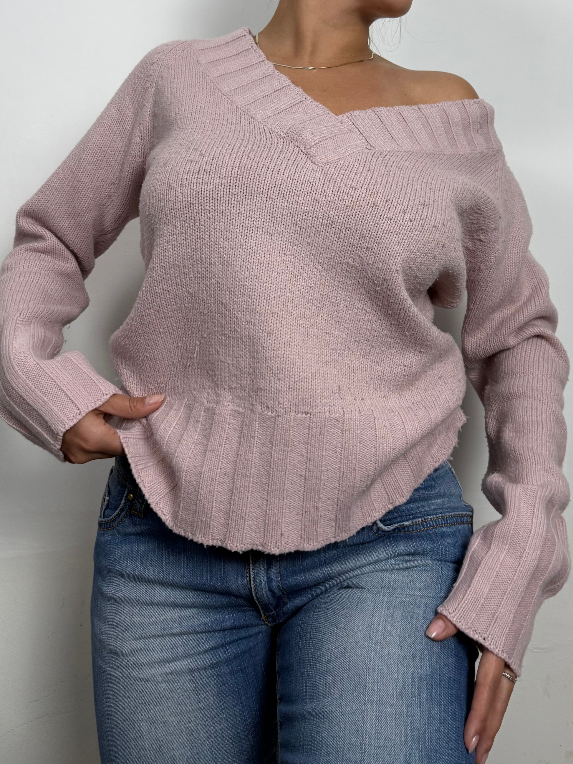Pink V neck  jumper (M/L)