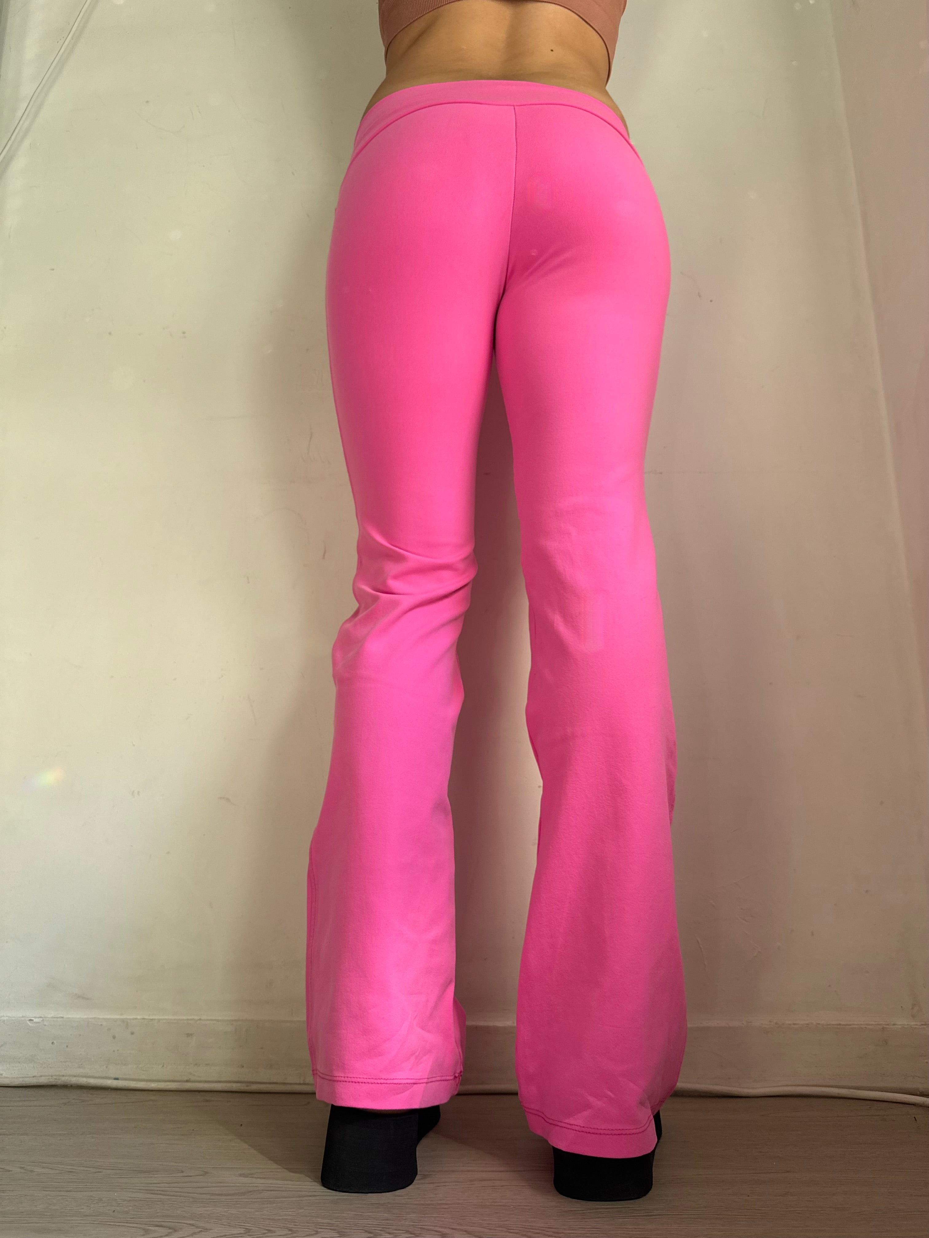 Pink stretchy activewear flare pants (S/M)