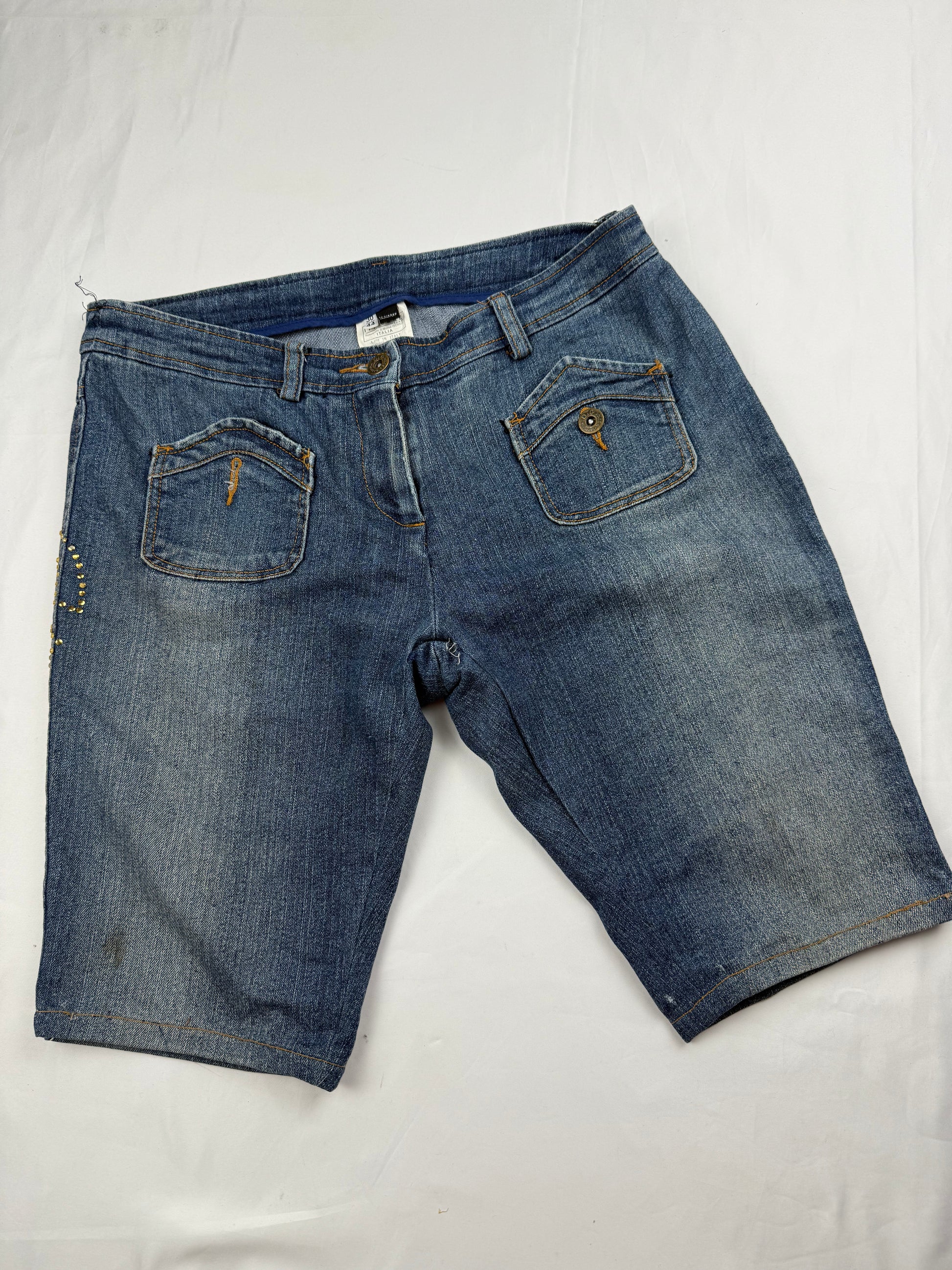 Blue denim low rise mid short (M)