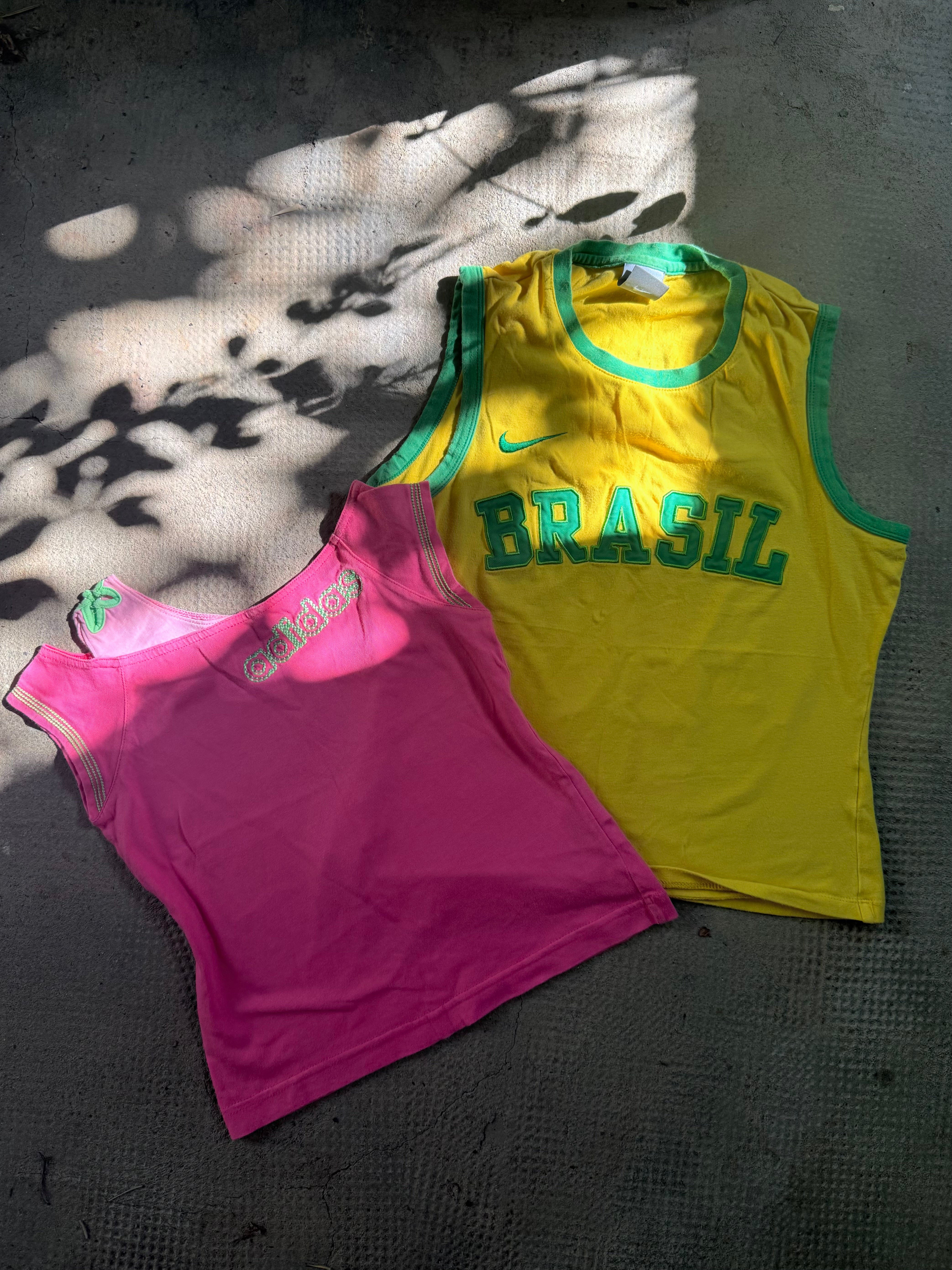 Pink cotton activewear top (XS)