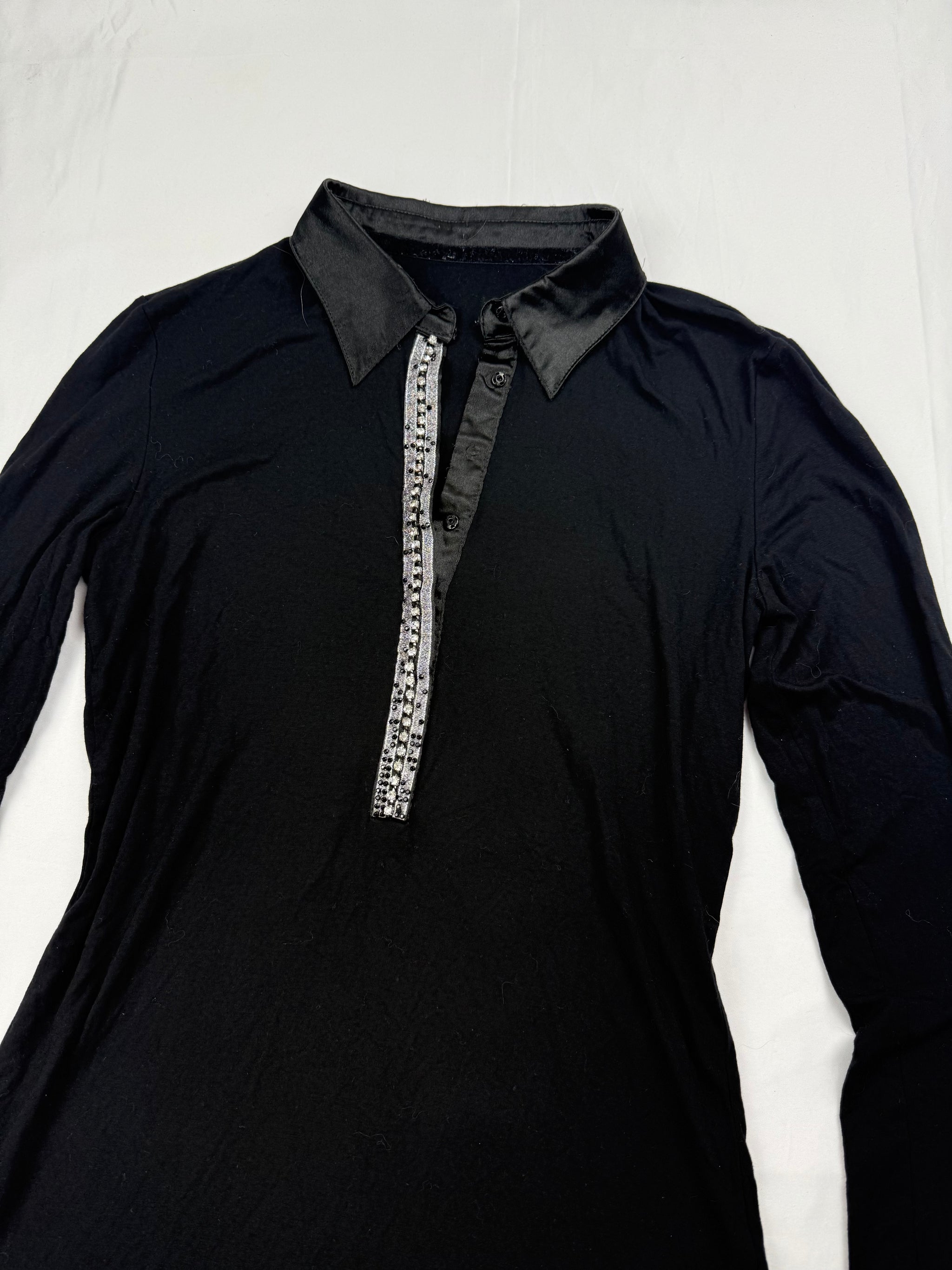 Black rhinestones detail tight fit long sleeves top (S/M)