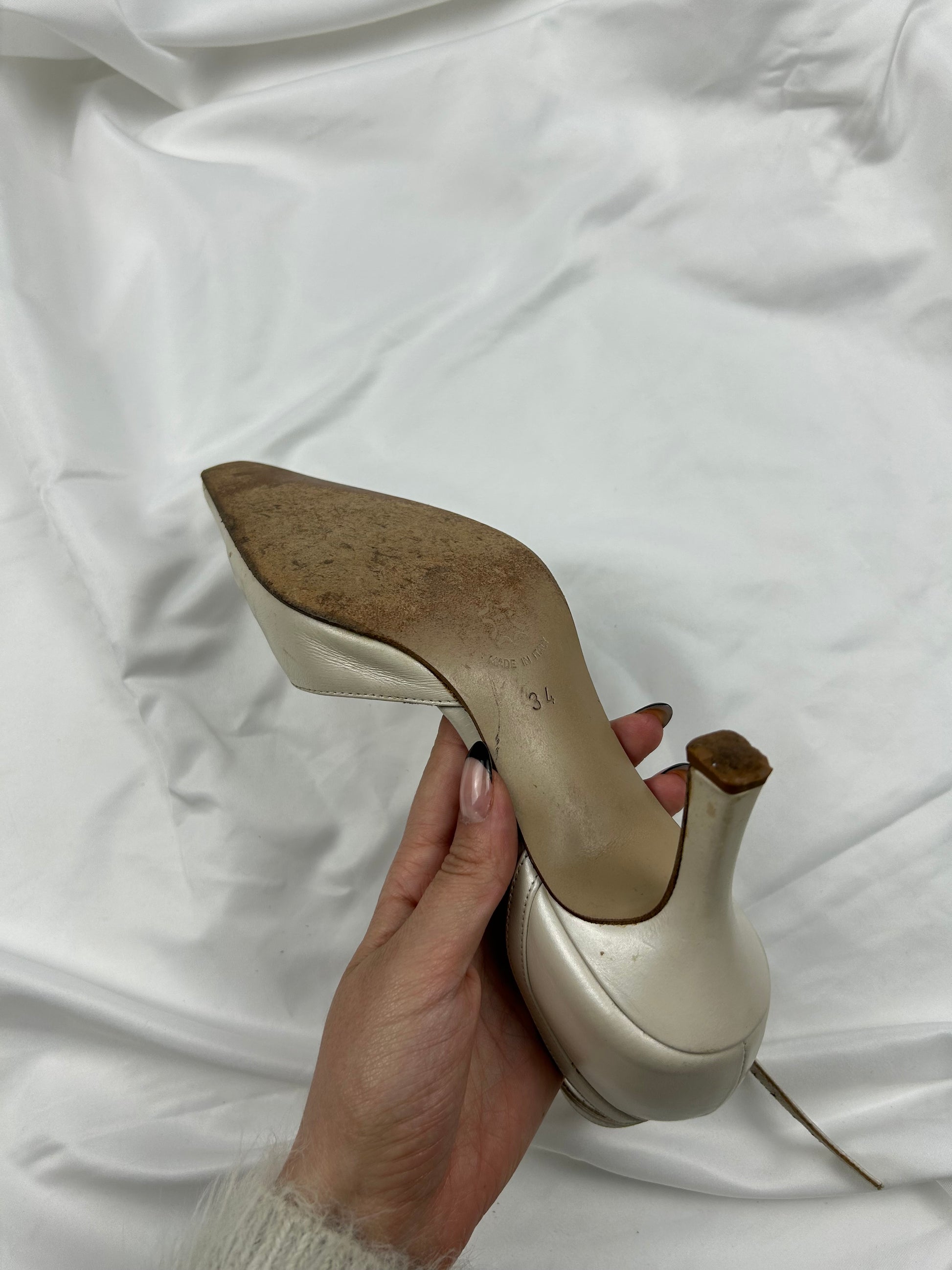 White cream  kitten heels pointed toes 100% real leather shoes (36)