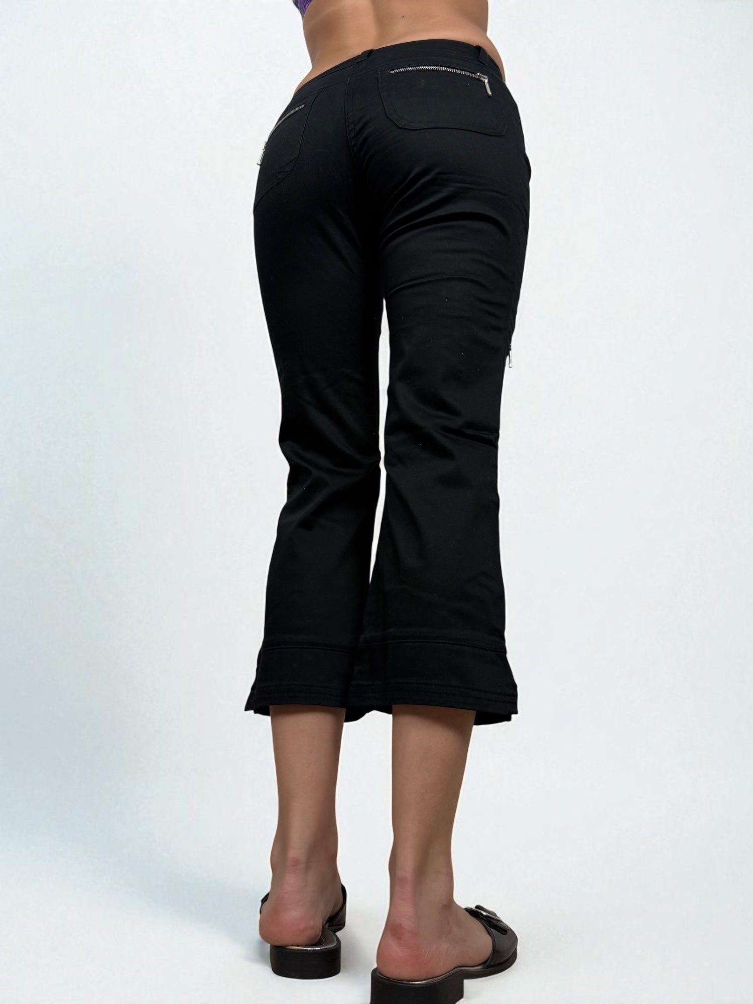 Black low rise capri pants (S)