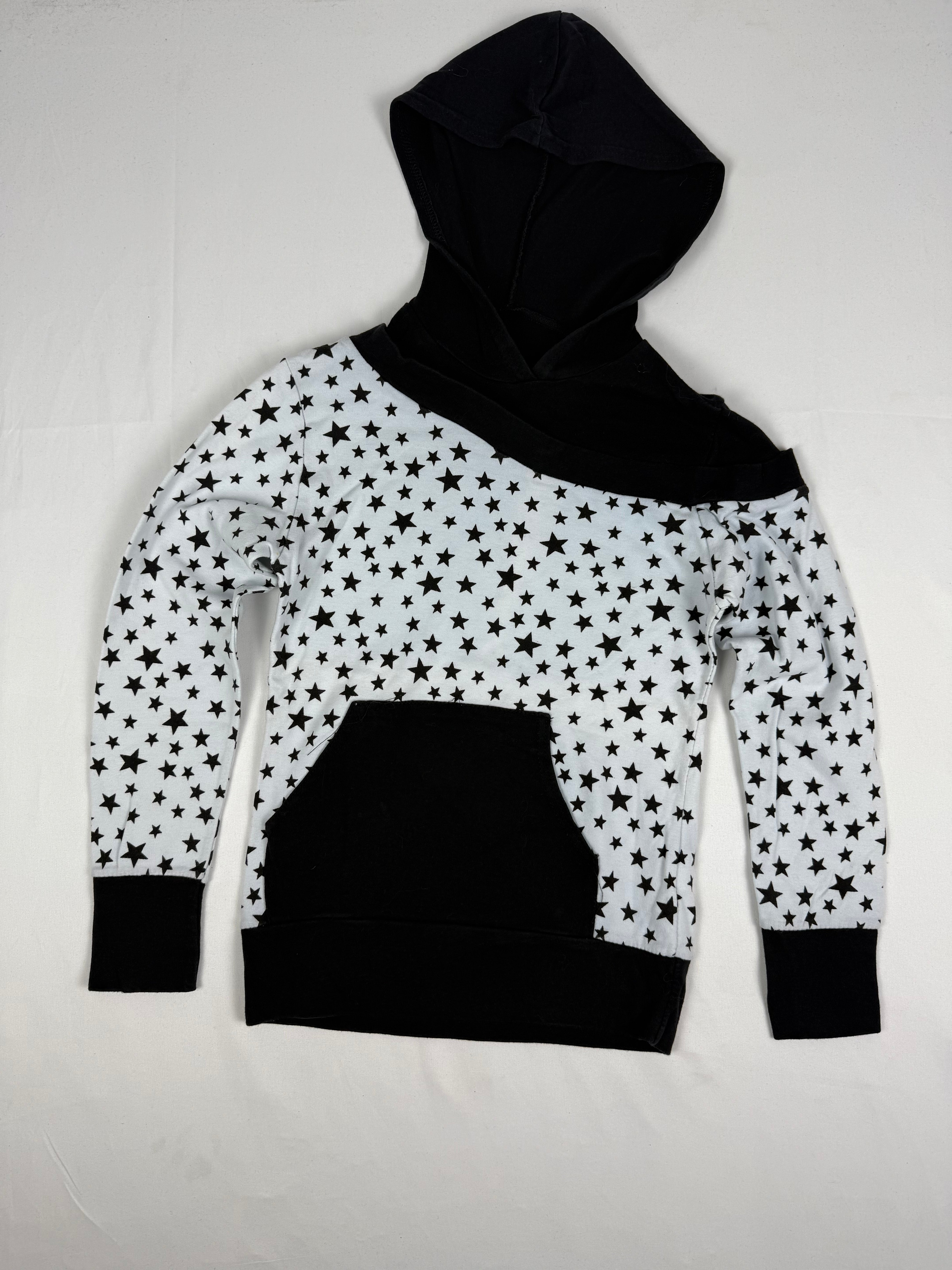 Black & white stars print hoodie (XS)