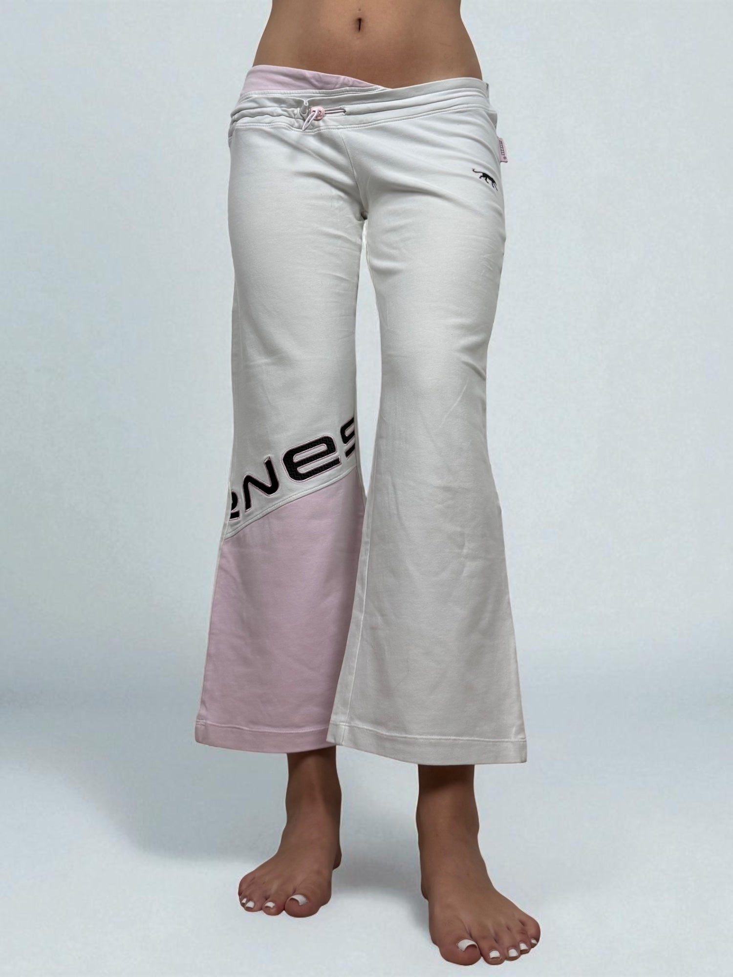 Baby pink & white baggy cotton low rise joggers (M)