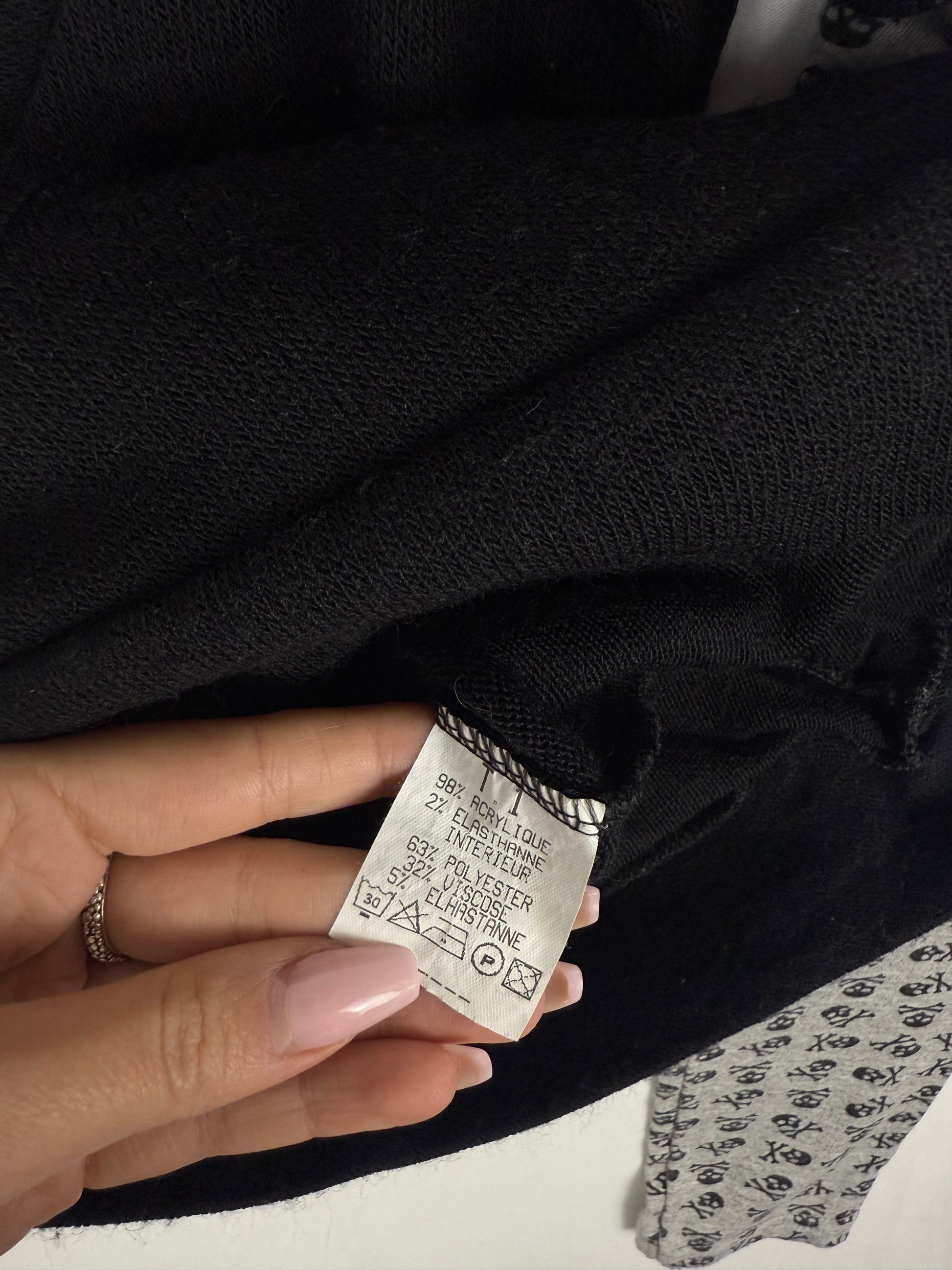 Black & grey short sleeves tight fit hoodie (XS)