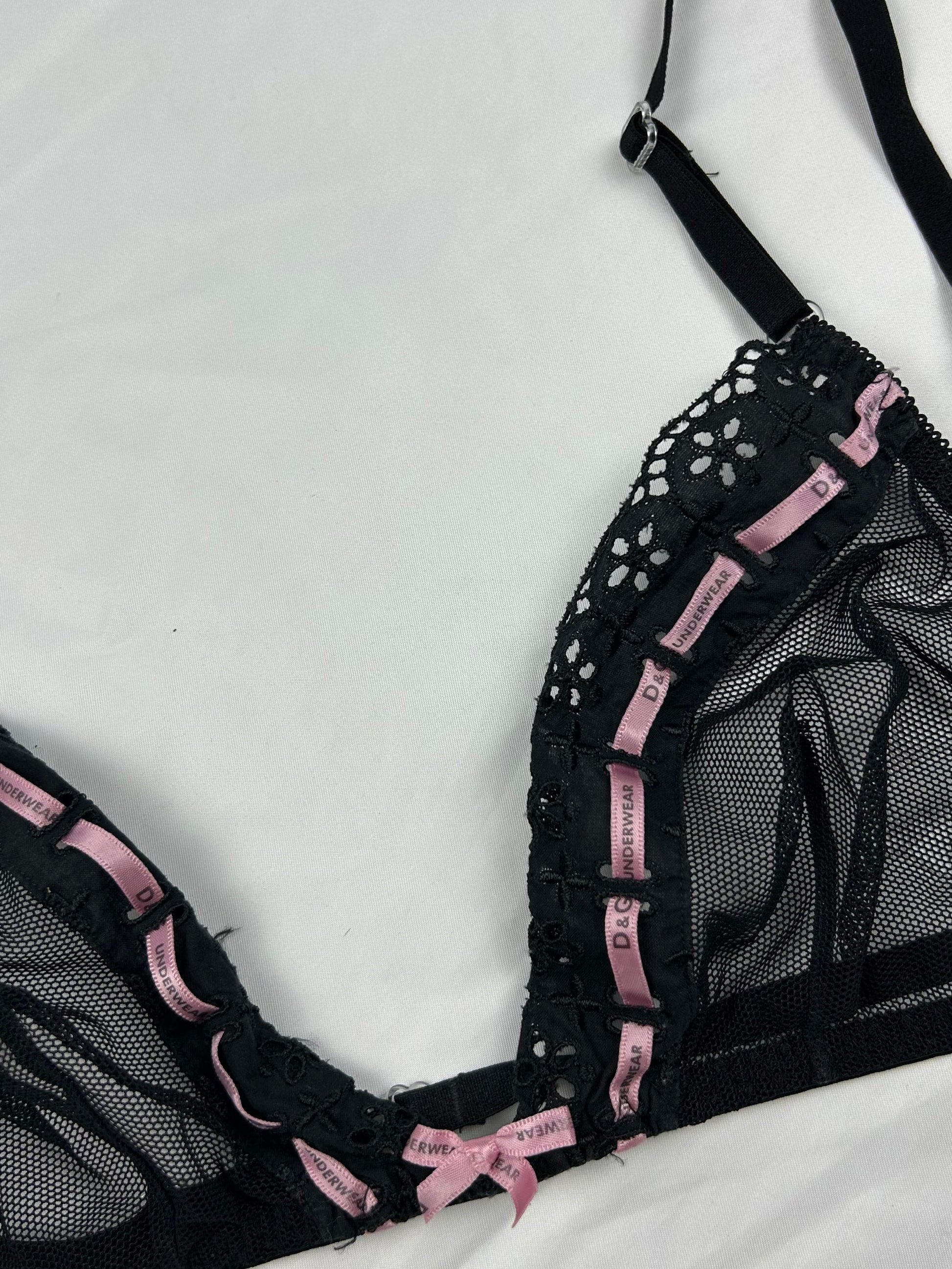 Black logo ruban mesh bra