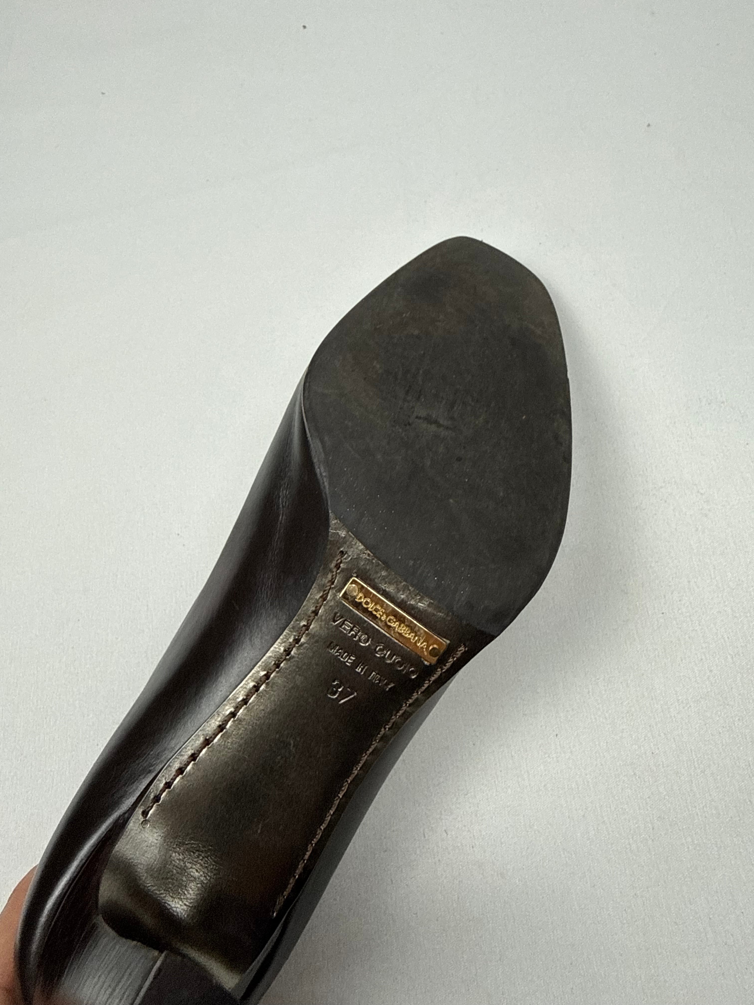 Brown leather square toes heels (37)