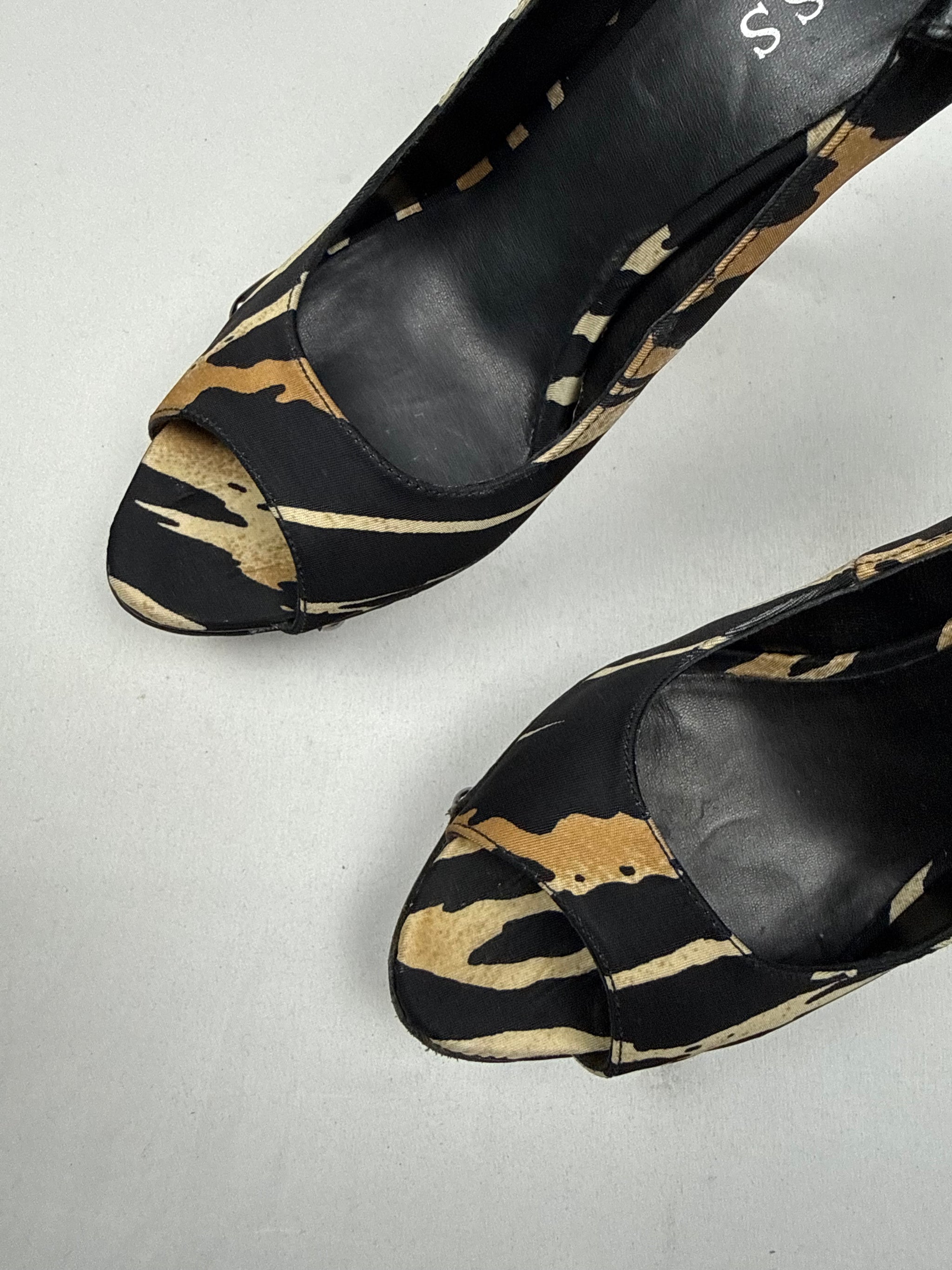 Animal print open toes heels (36)