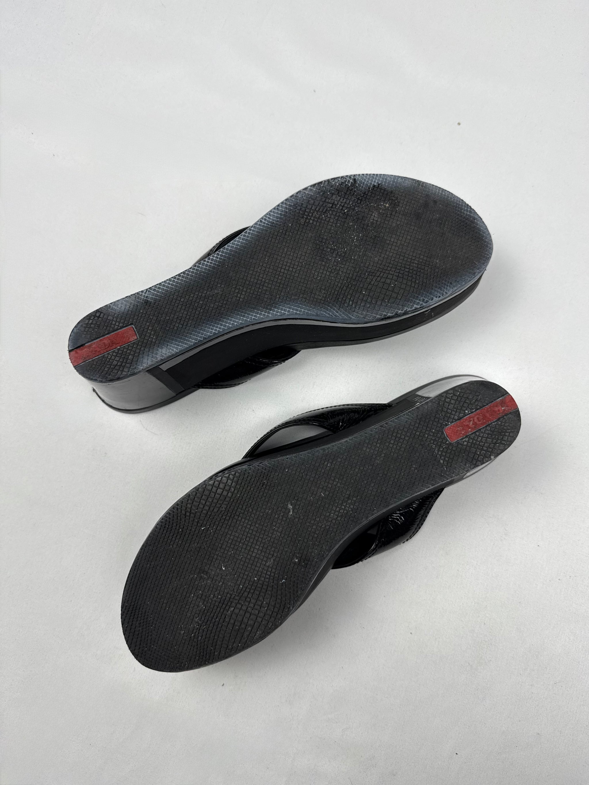 Black thongs wedge heels mules (40)