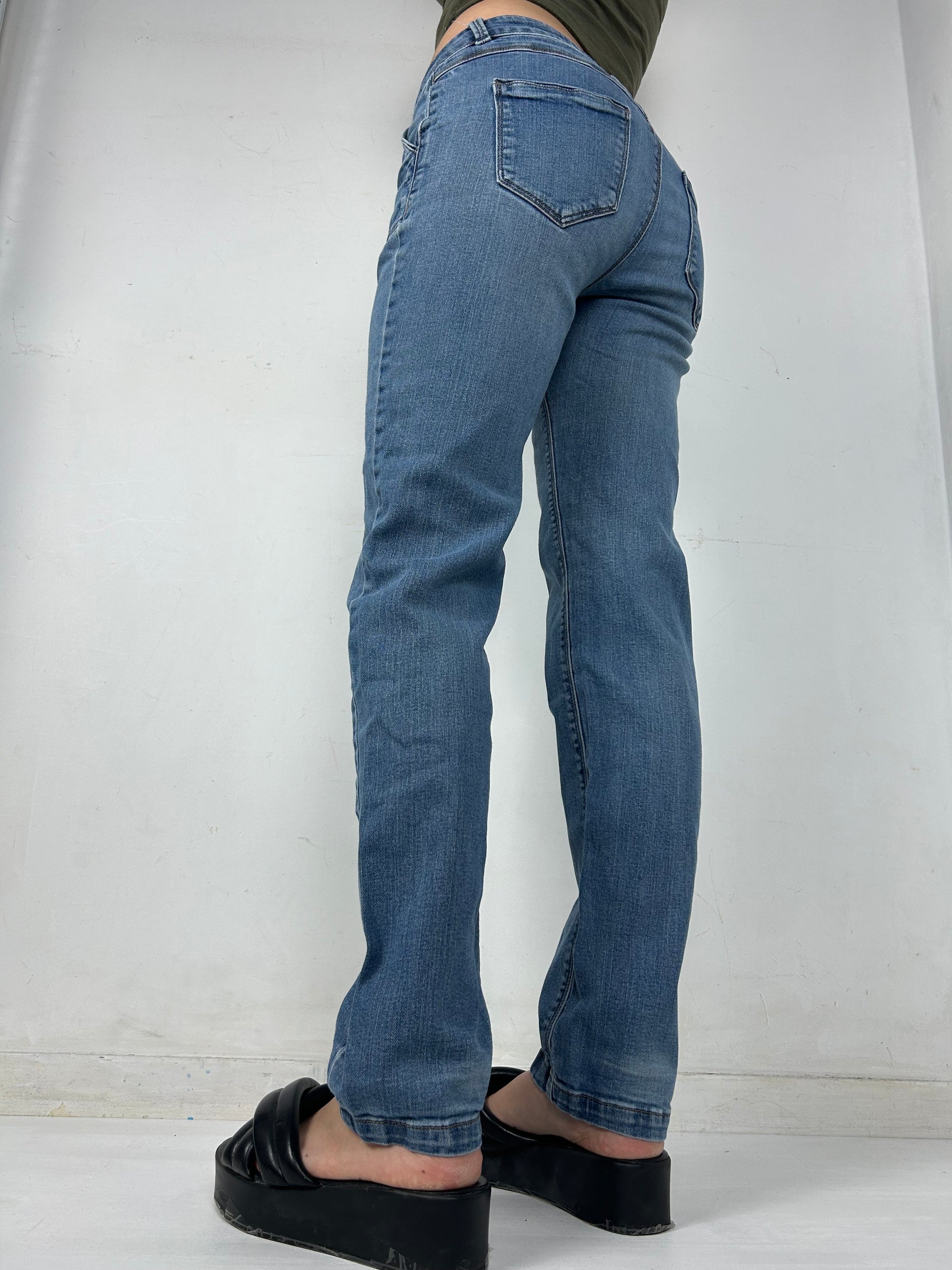 Blue denim low rise straight legs pants (S)