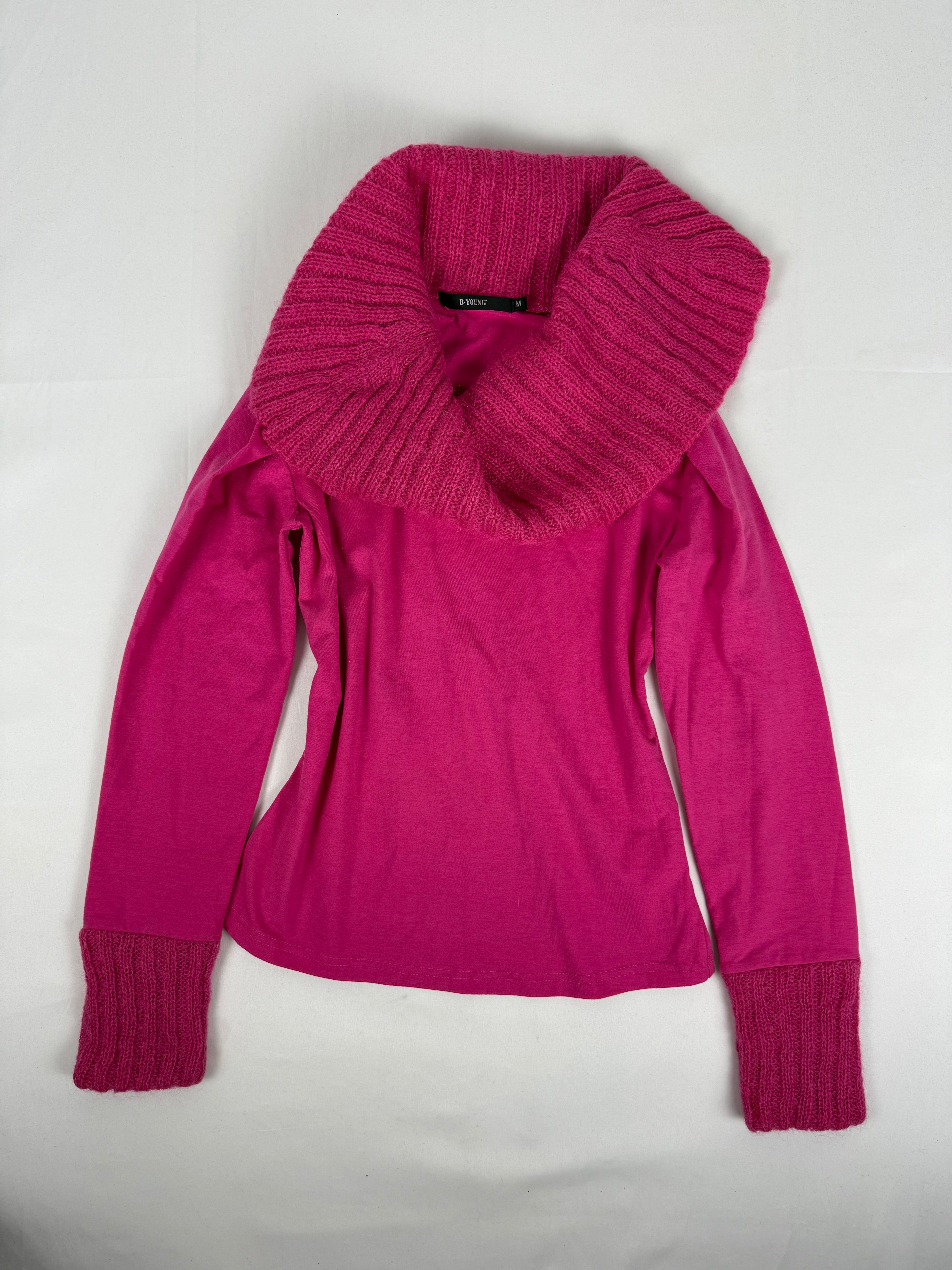 Pink turtleneck off shoulder long sleeves top (M)