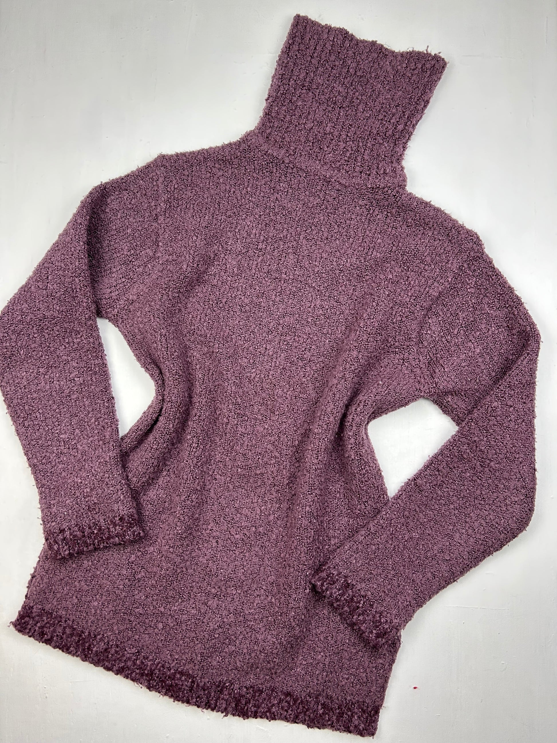 Purple turtleneck jumper (S)