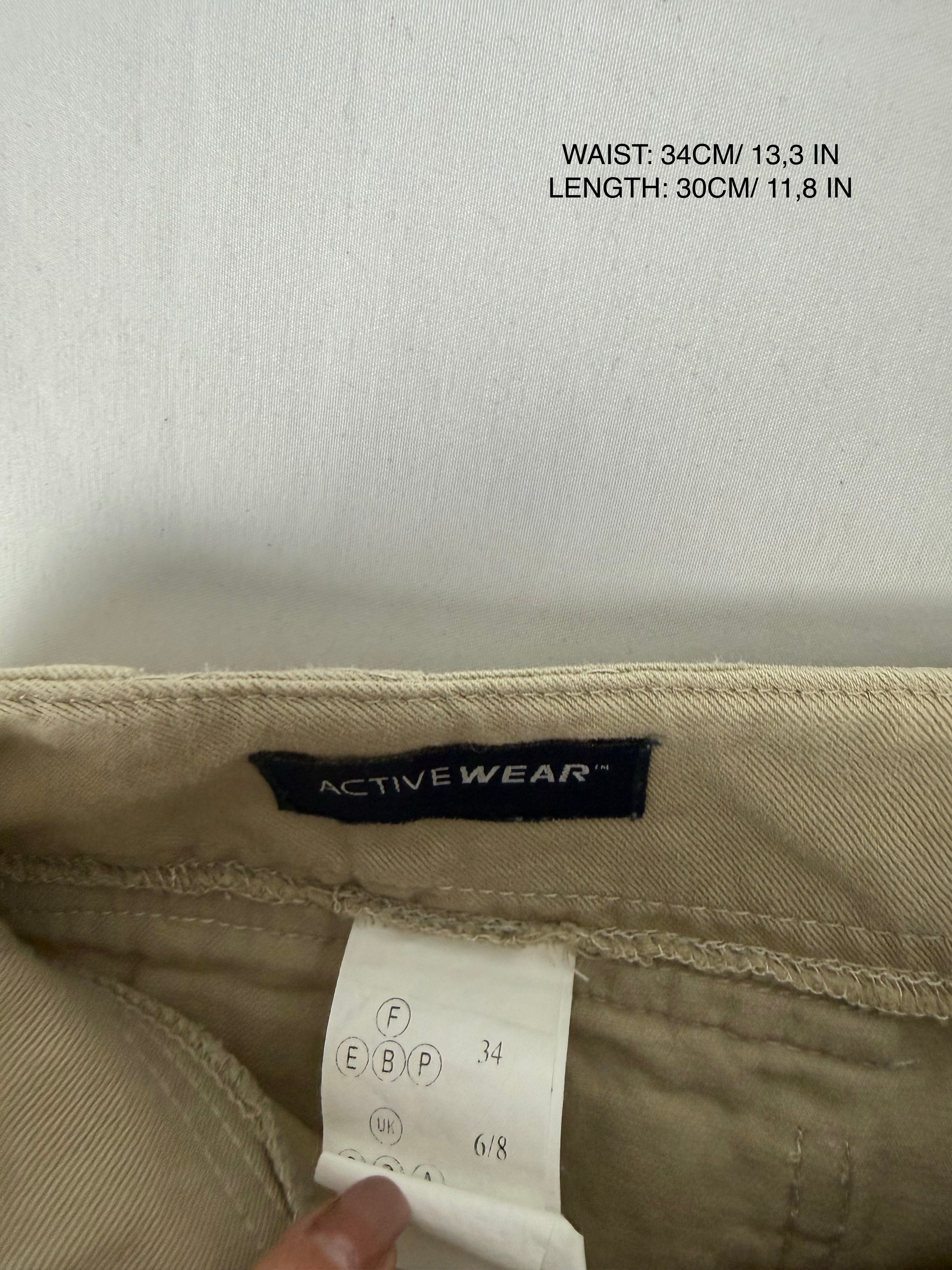 Beige cargo low rise mini skirt (XS)