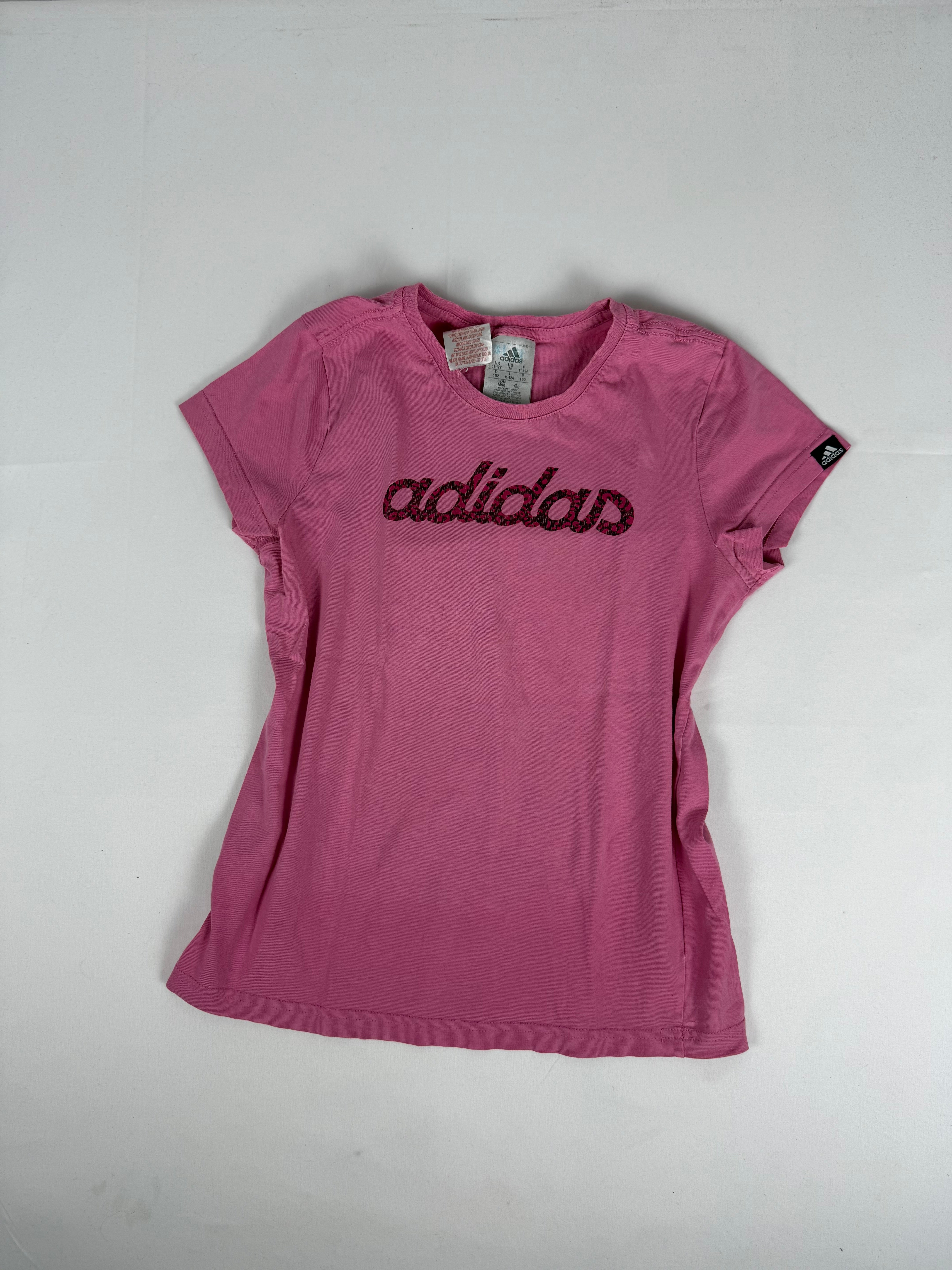 Pink spell out logo tee (XS)