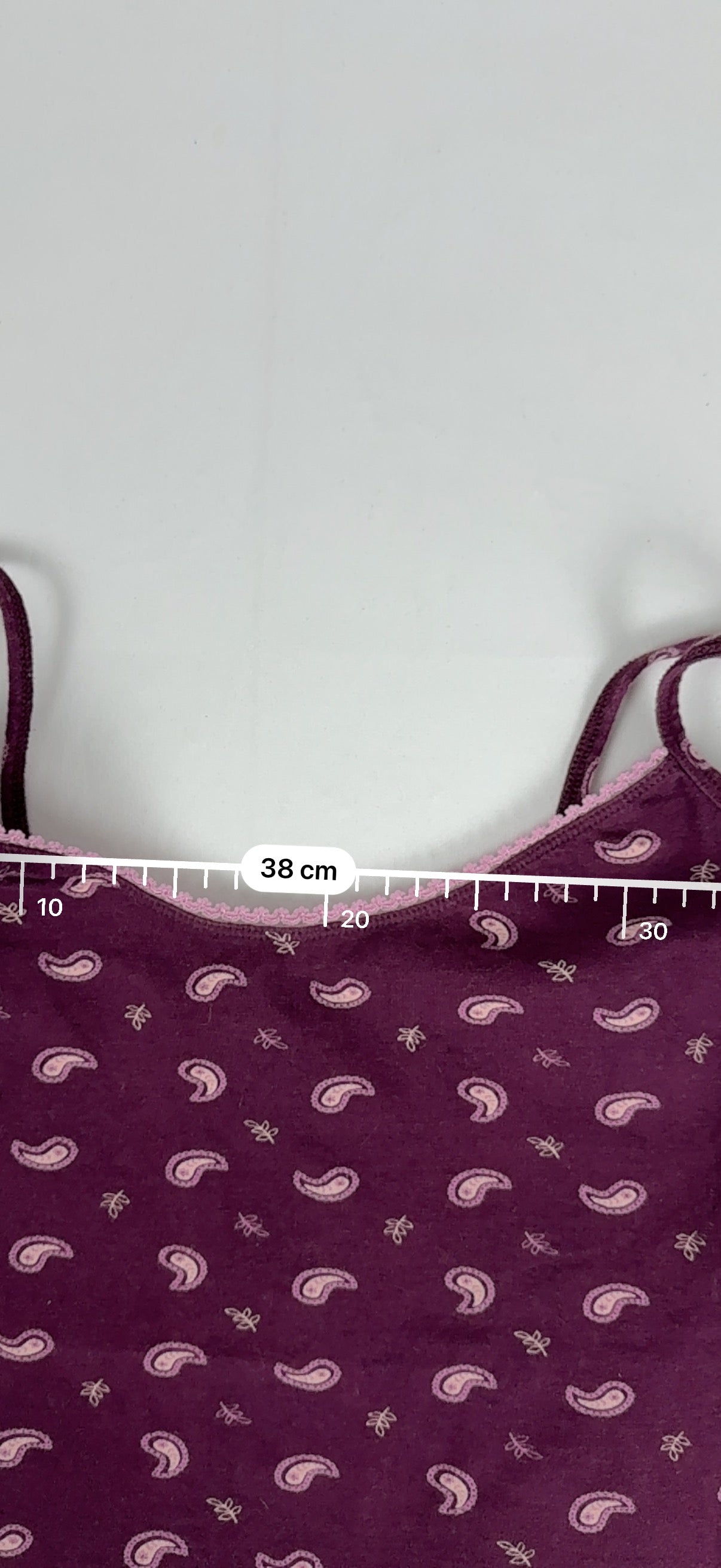 Stretchy tight fit purple cami top (L)