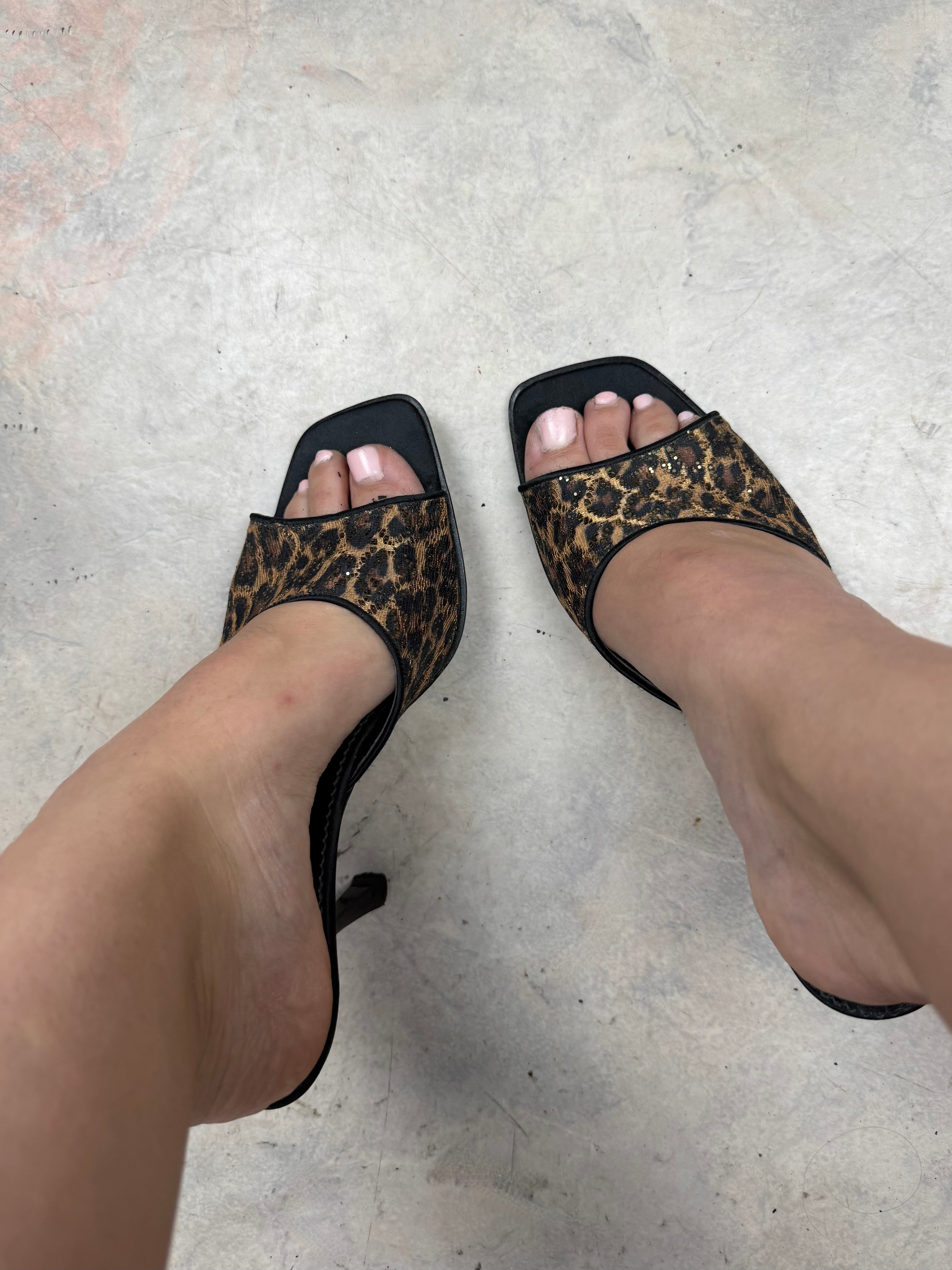 Animal print mules heels (38)