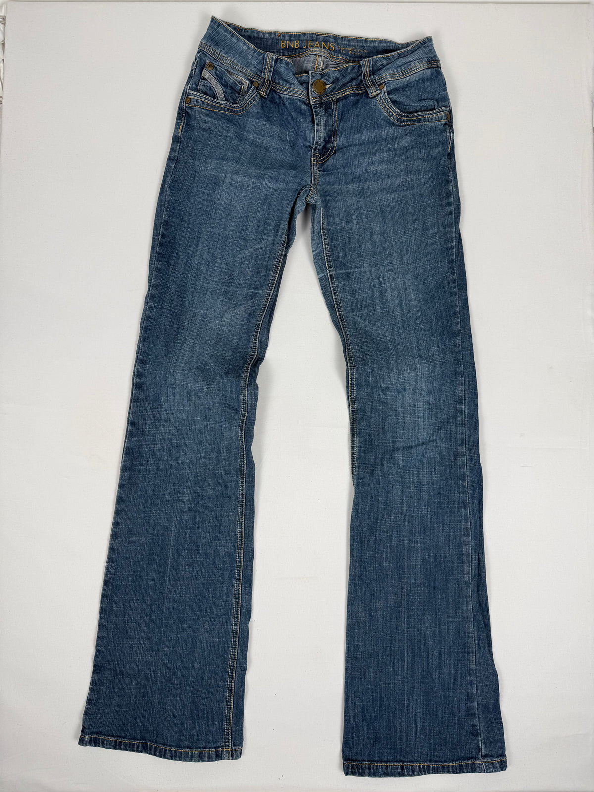 Blue denim low rise capri pants (M)