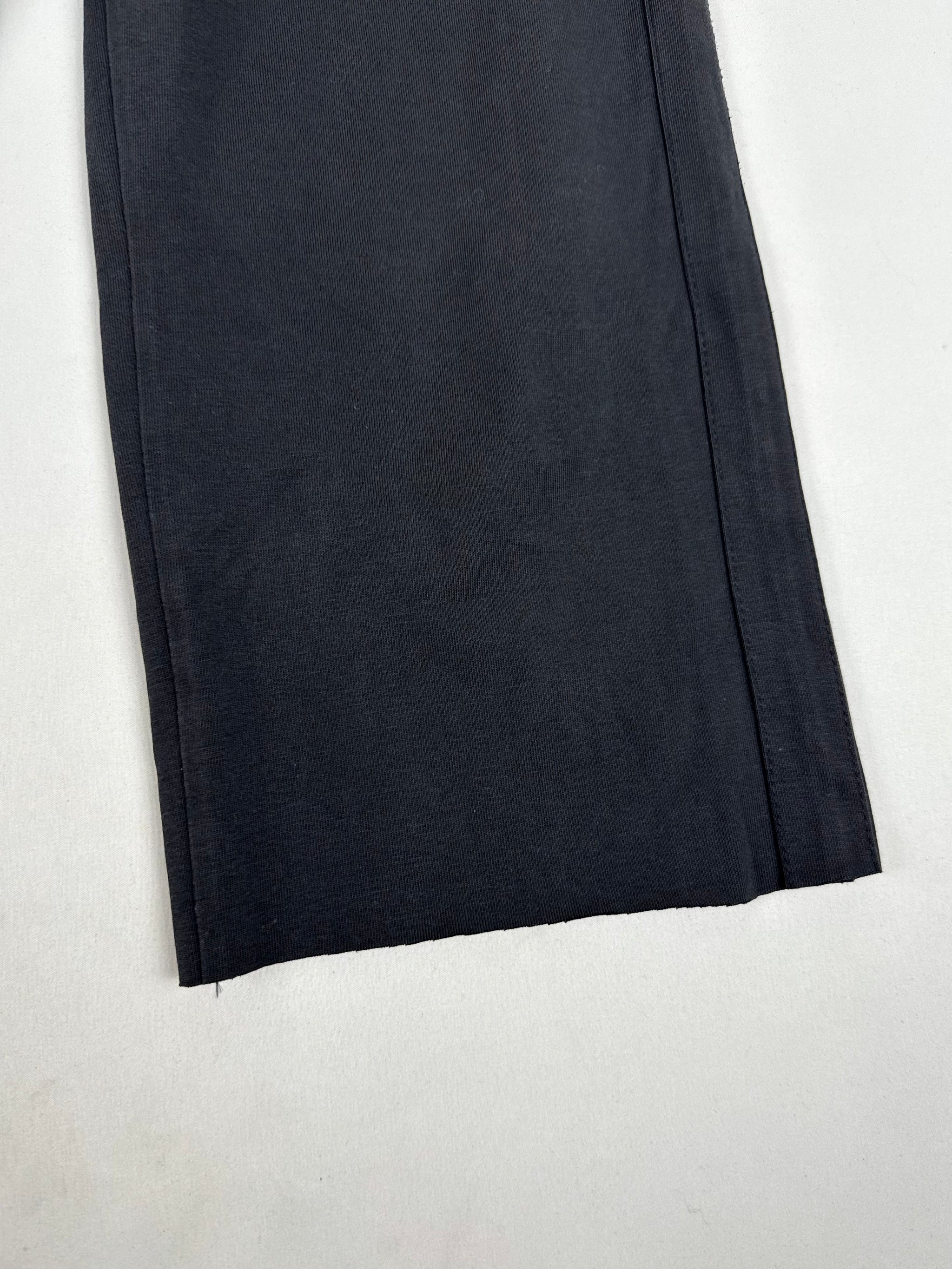 Black low rise activewear capri pants (S)