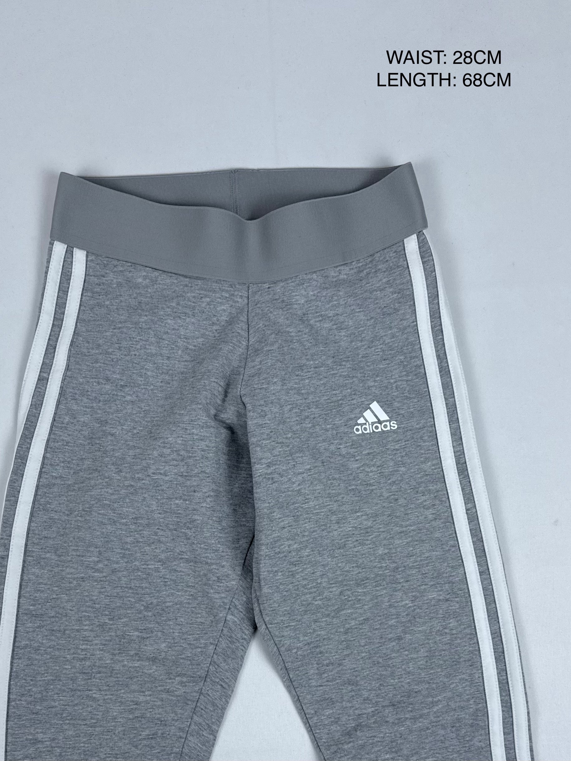 Grey activewear low waist capri pants (S)