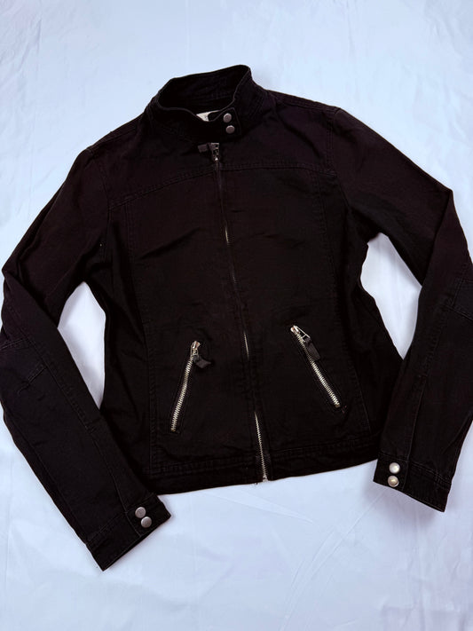 Black zip up biker jacket (S/M)