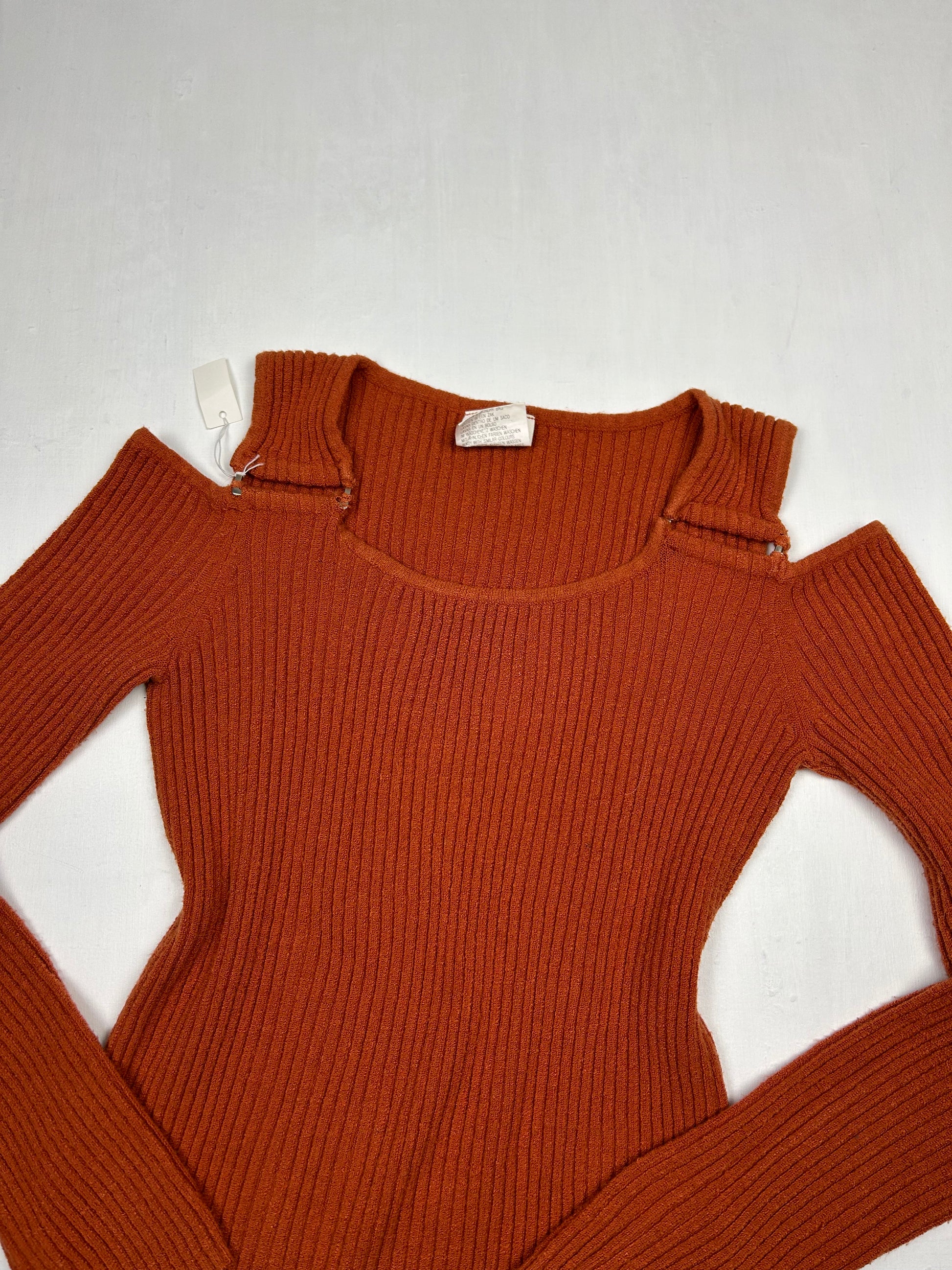 Orange ribbed buckle jumper (S/M)