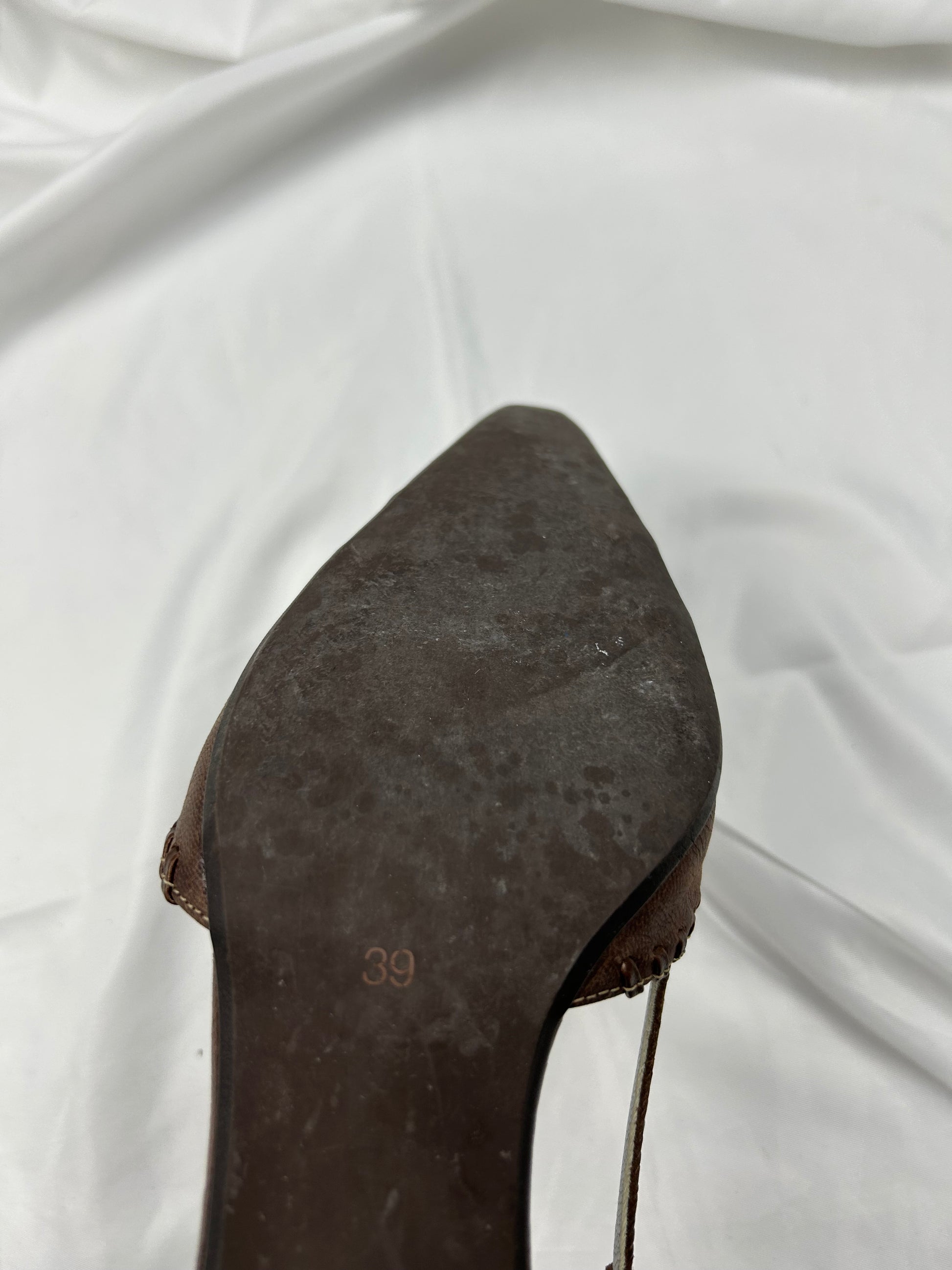 Brown pointed toes kitten heels shoes (39)