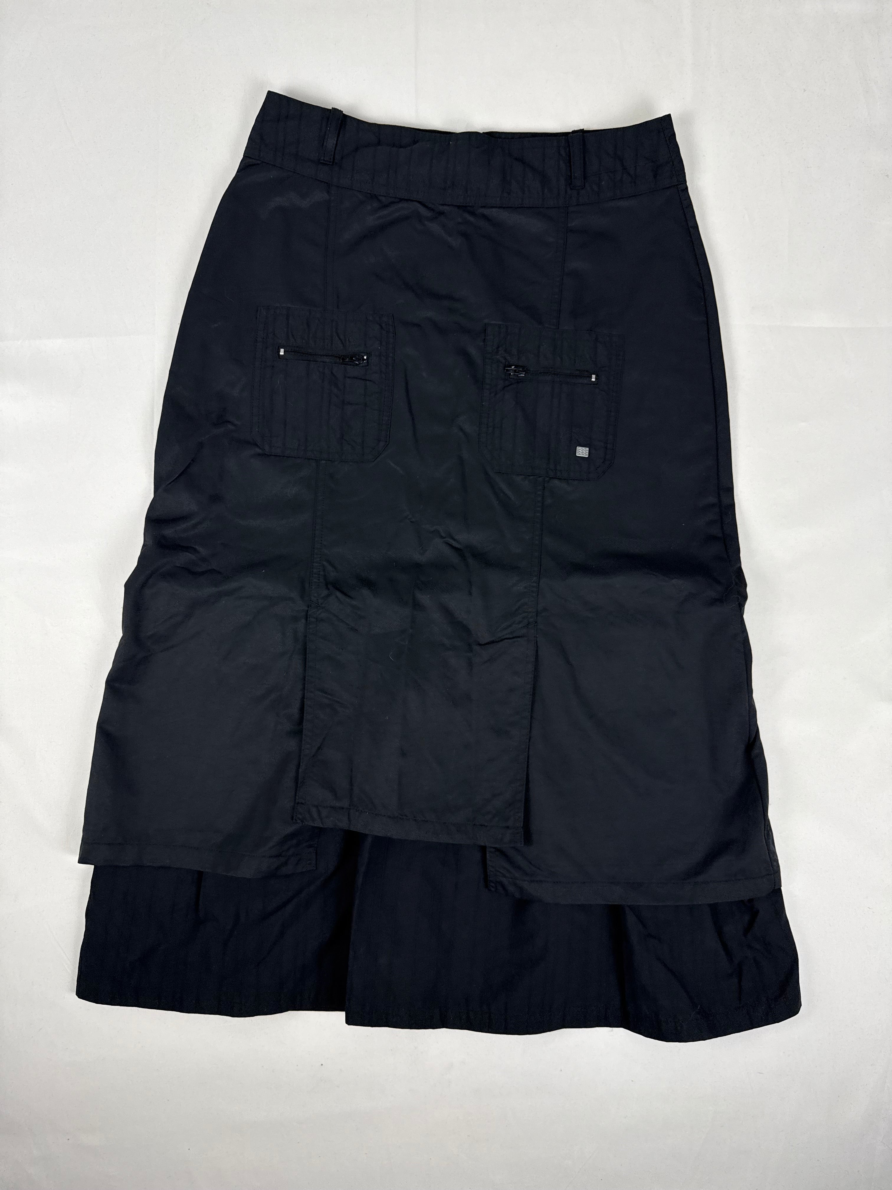 Black low rise maxi skirt (S/M)
