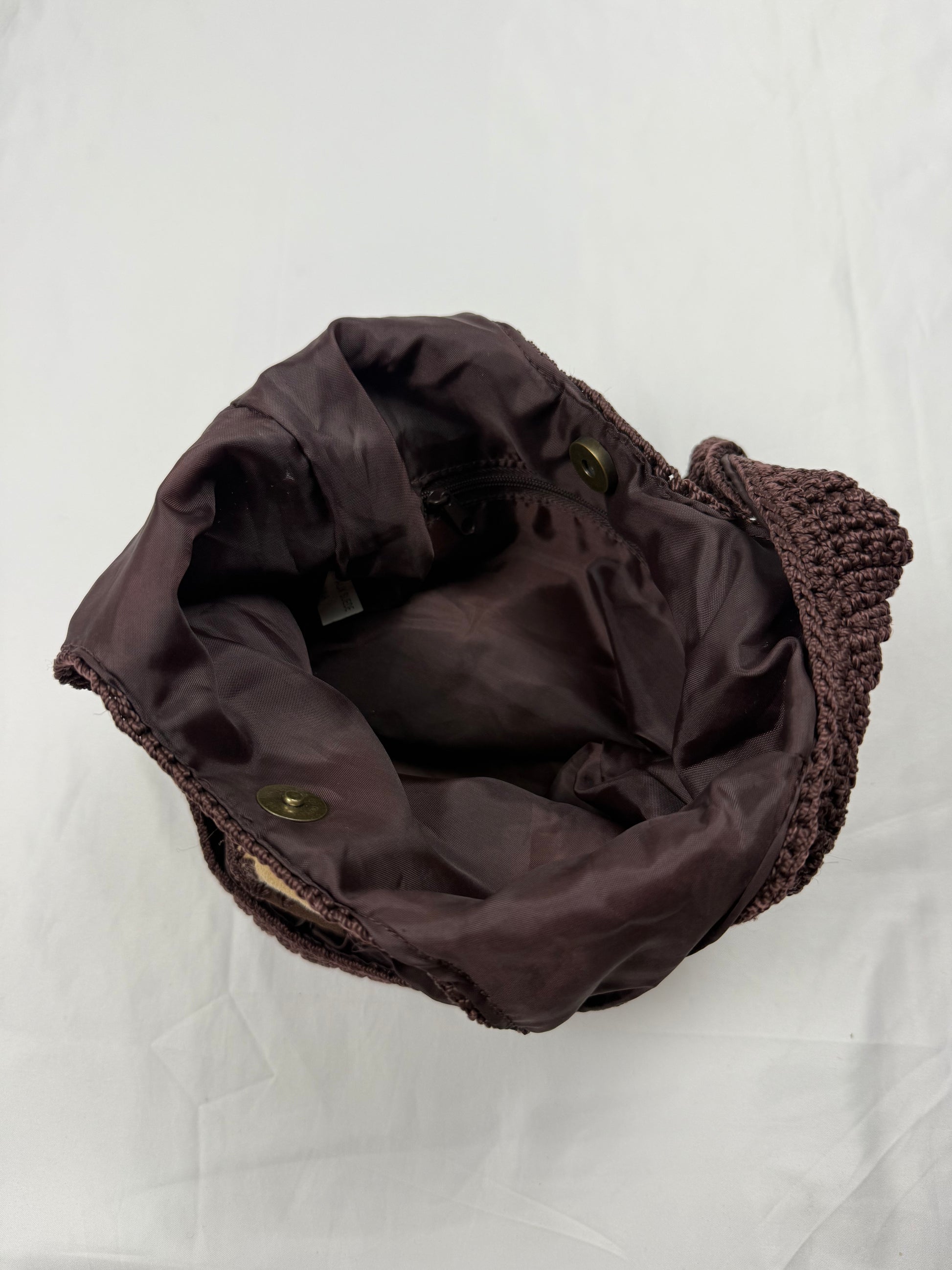 Brown crochet medium shoulder bag (26x23 cm)