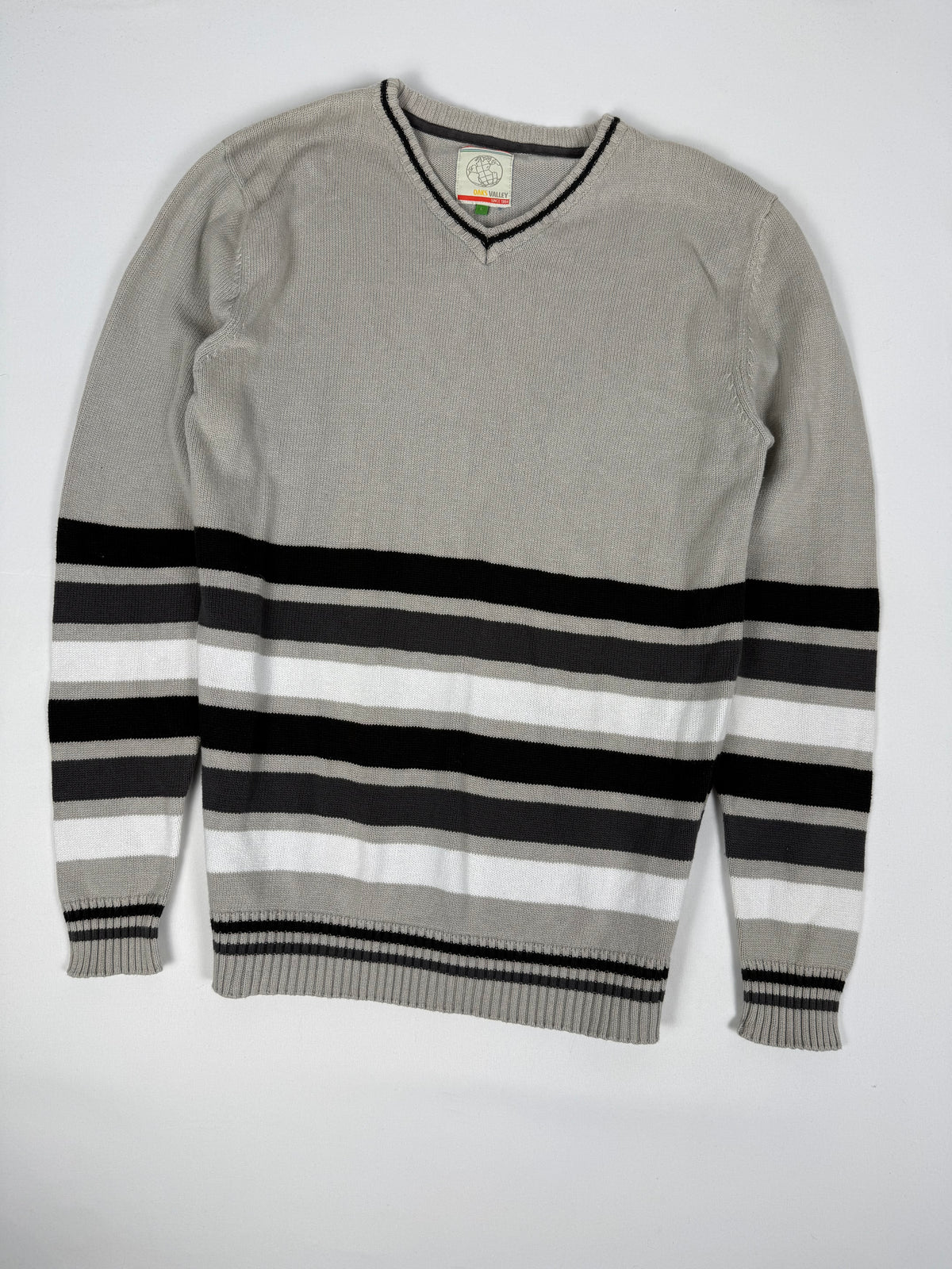 Beige V neck 100% cotton jumper (XL)