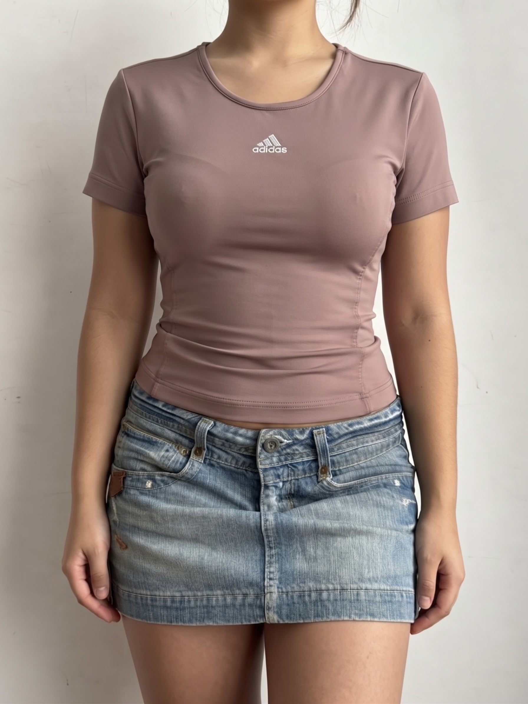 Brown activewear logo tee (S)