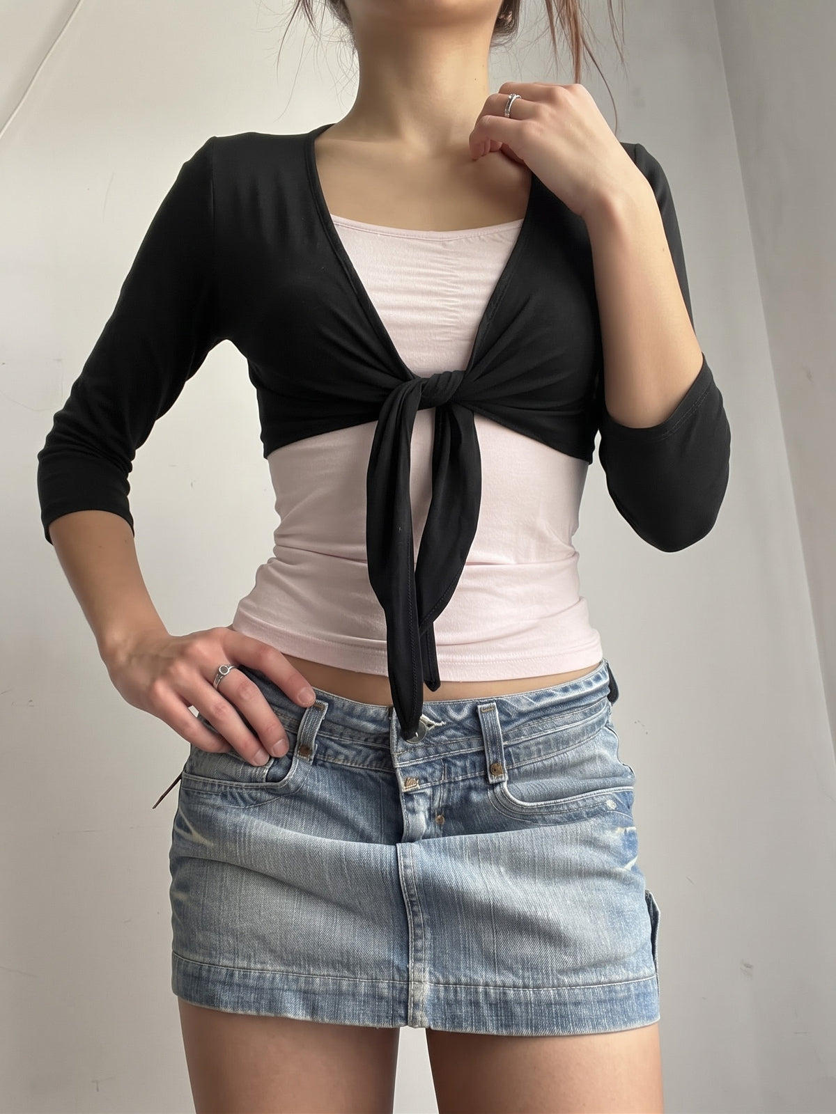 Black tie up long sleeves top (S)