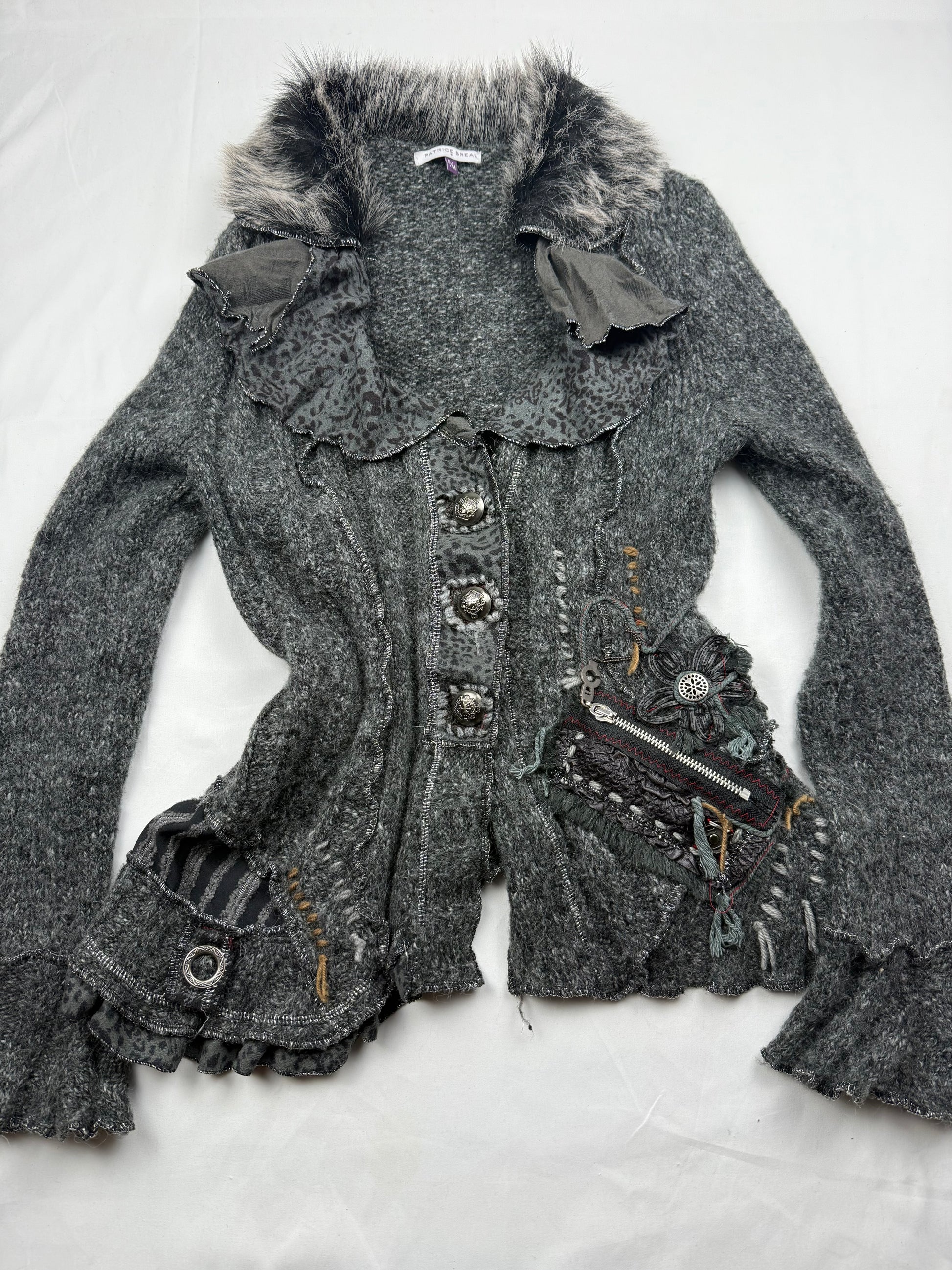 Grey zip up embroidered wool cardigan jacket (S/M)