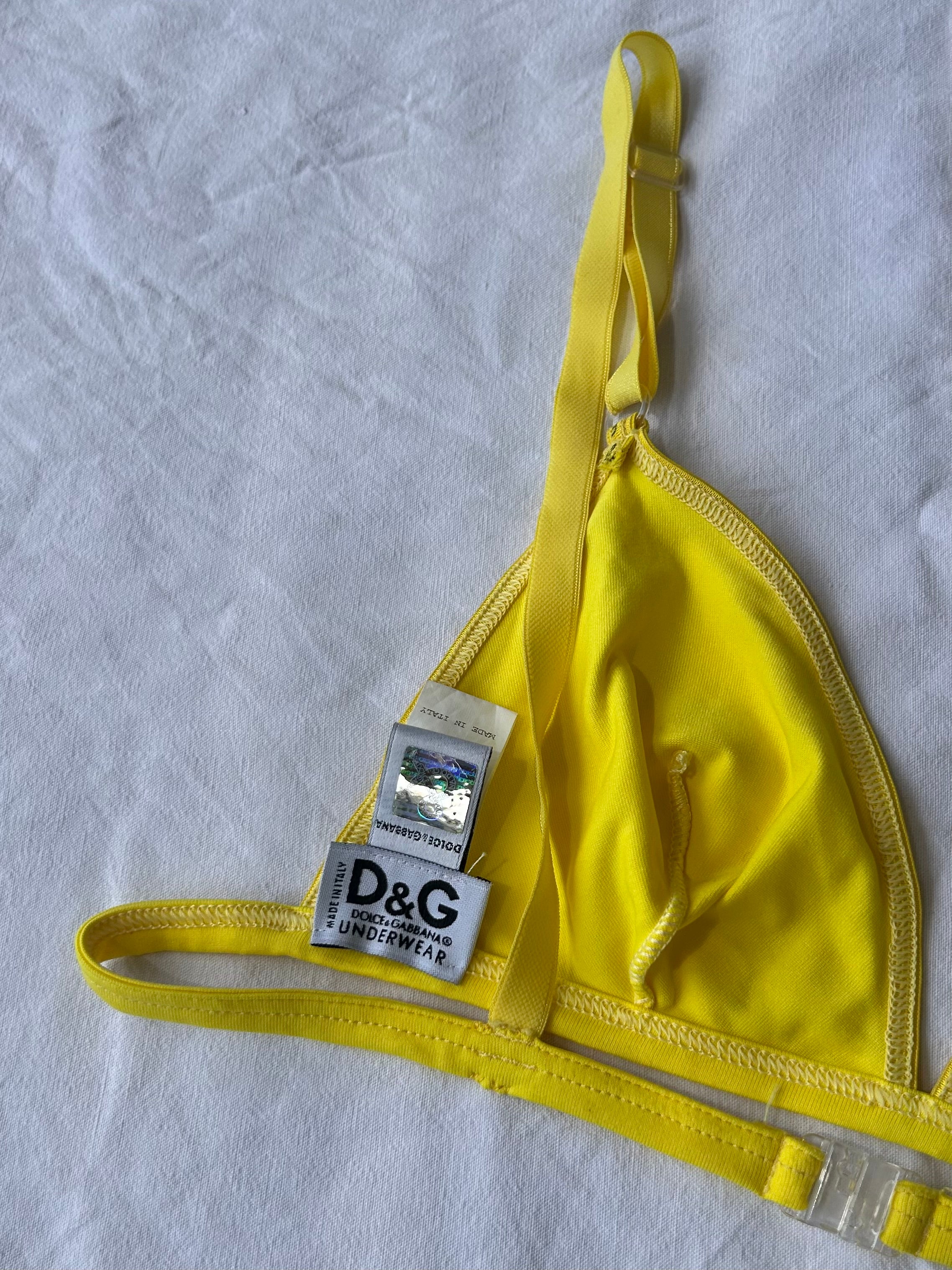 Yellow lycra vintage bralette (S/M)